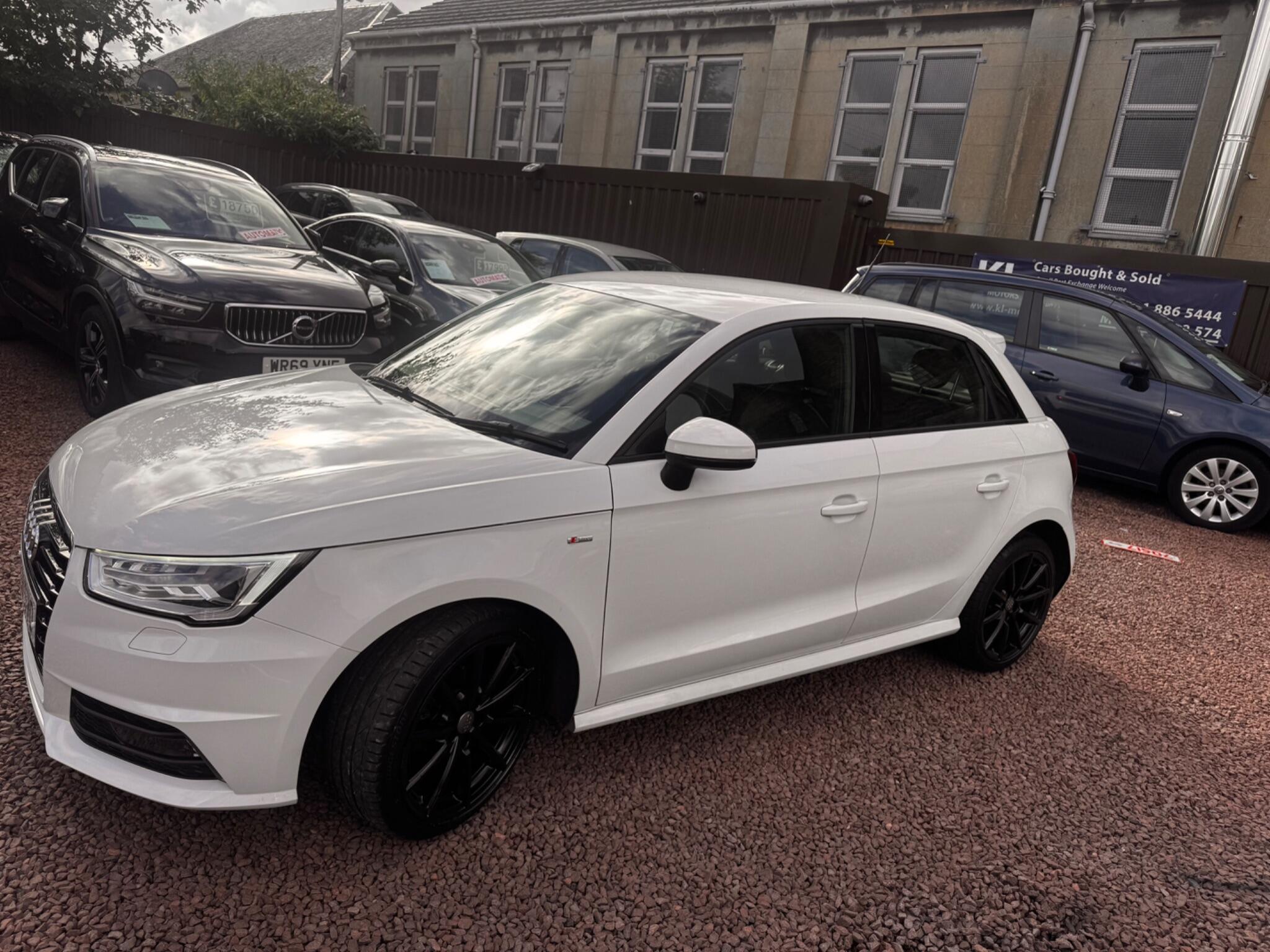 Audi A1 view 7
