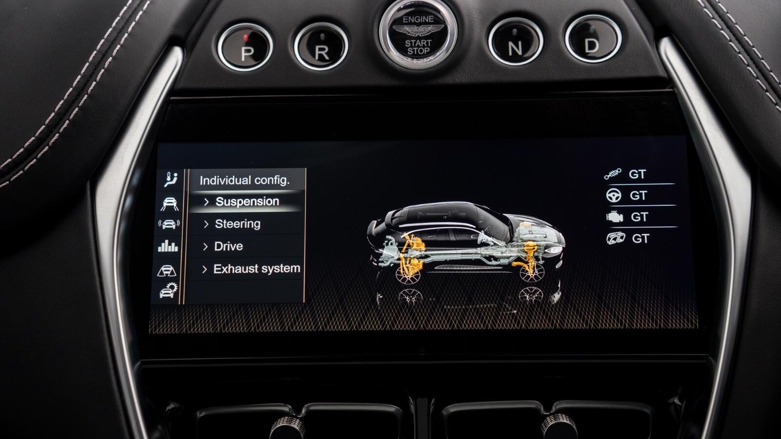 Aston Martin DBX view 17
