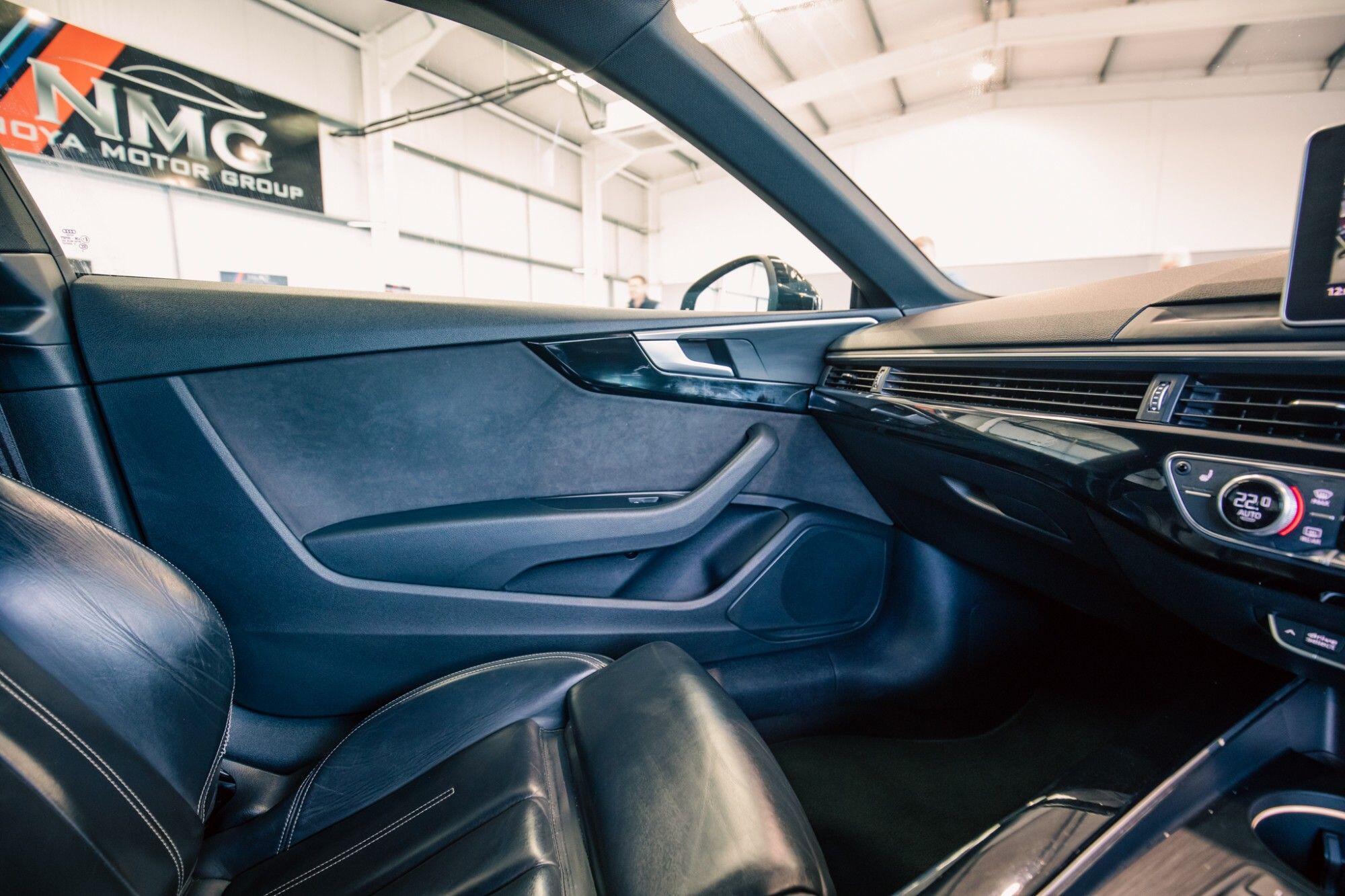 Audi A5 view 23