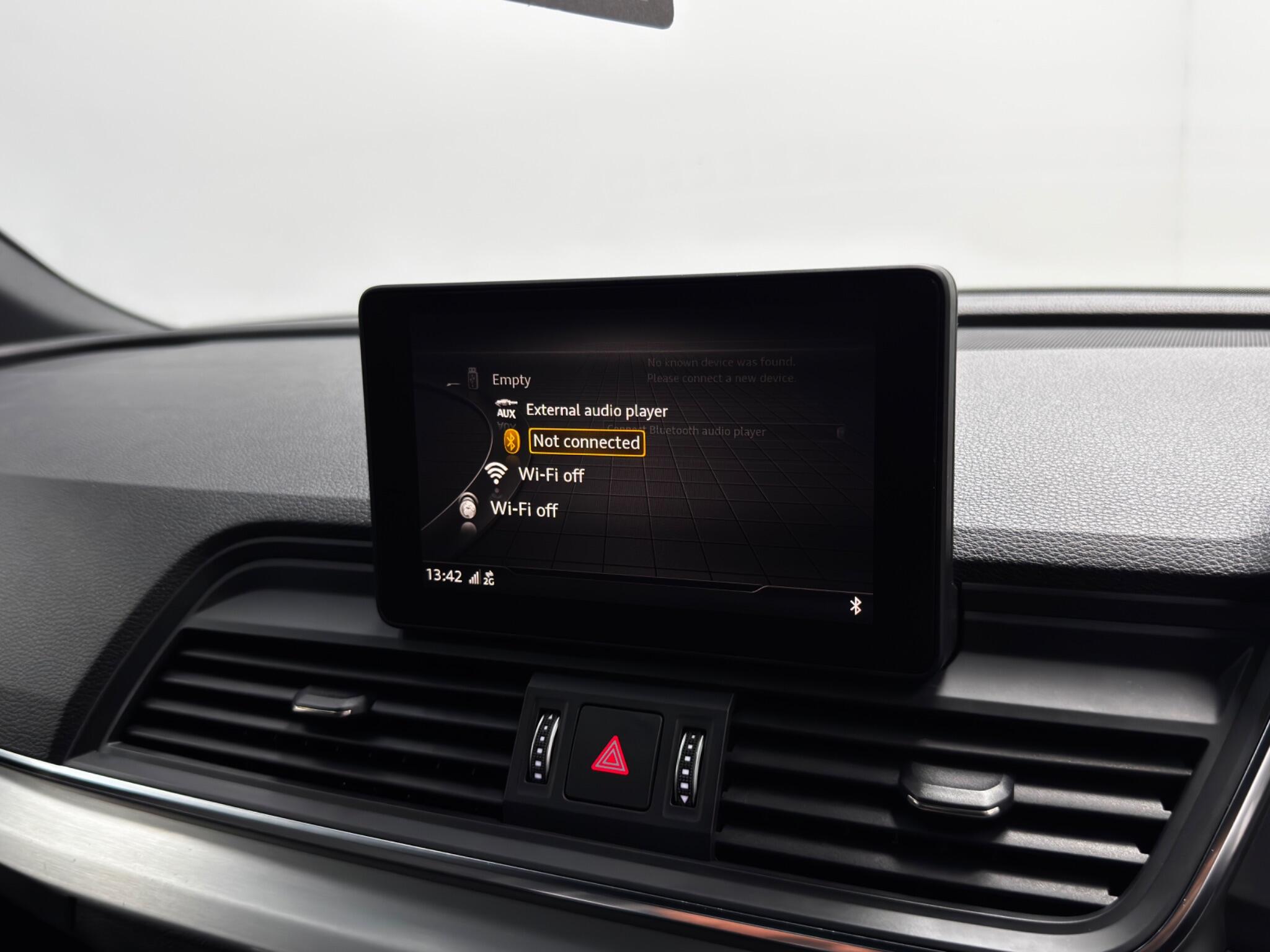 Audi Q5 view 30