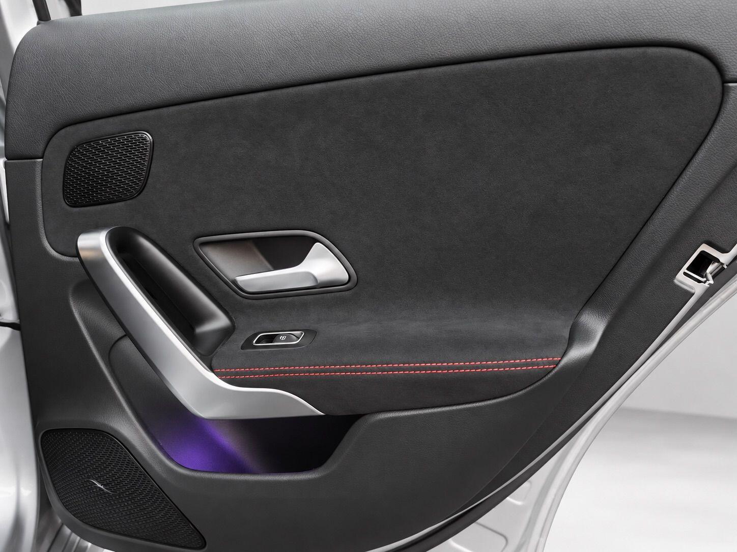 Mercedes-Benz A-Class view 29