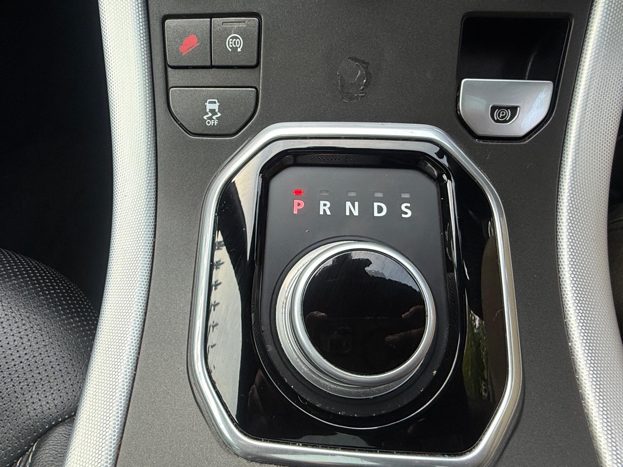2014 Land Rover Range Rover Evoque image 29