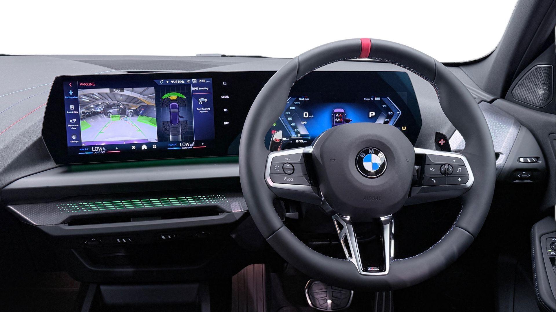 BMW 1 Series view 5