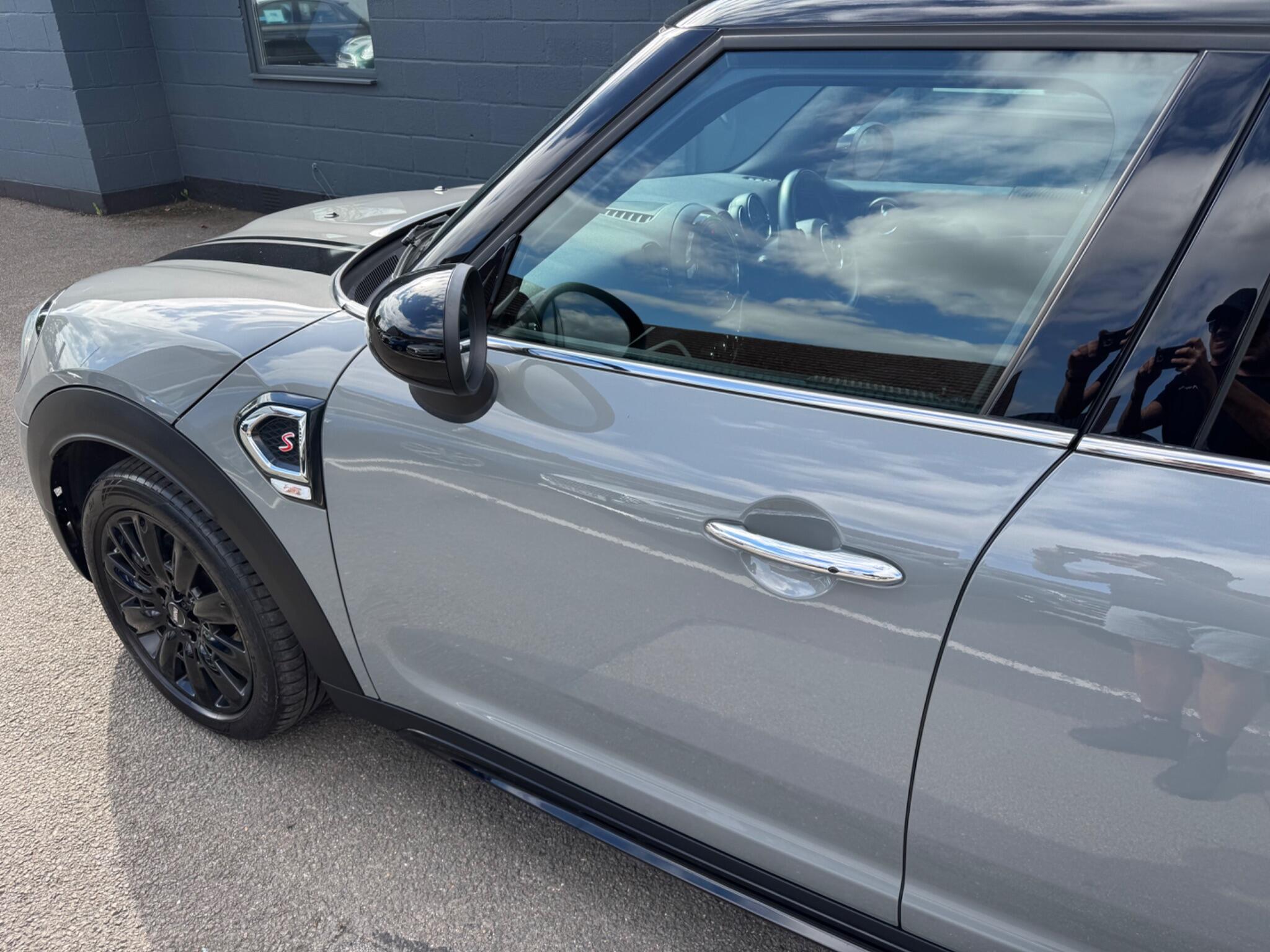 Mini Countryman view 36