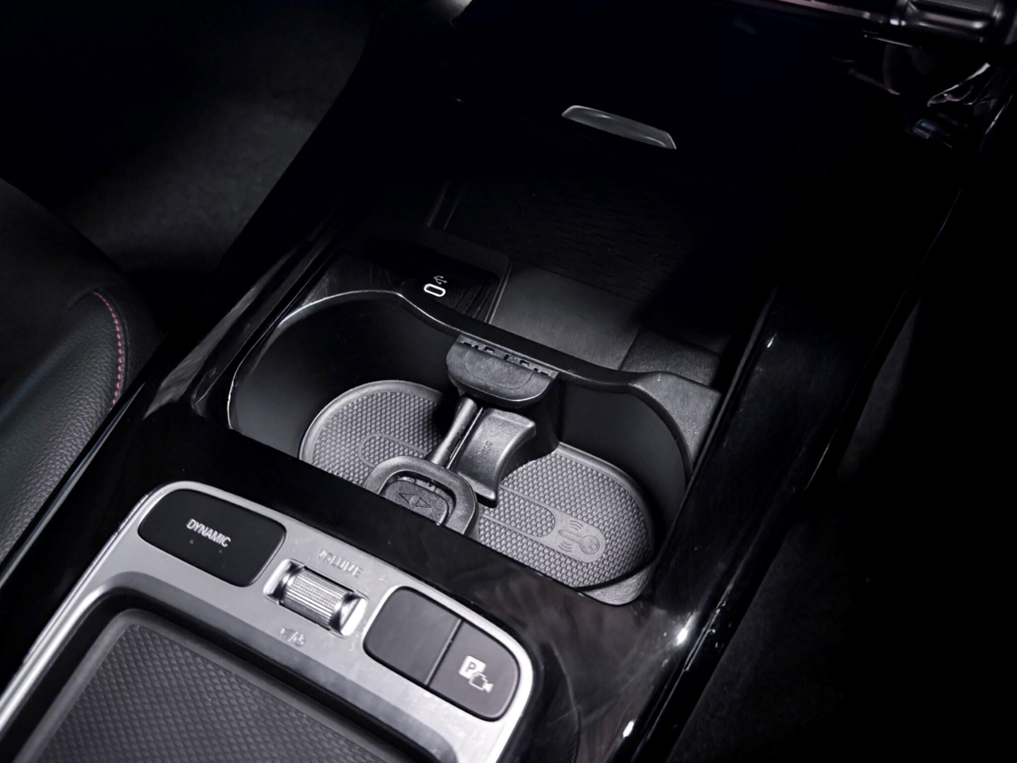 Mercedes-Benz A-Class view 27