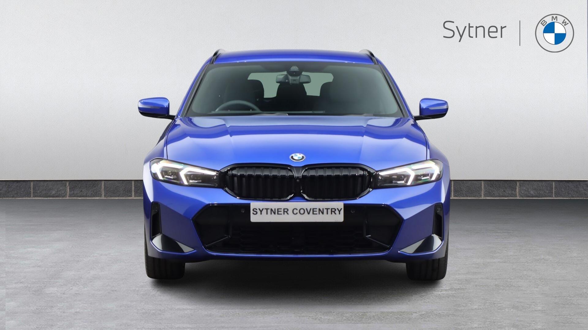 BMW 3 Series view 16