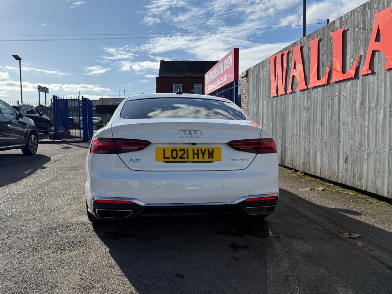 Audi A5 view 39