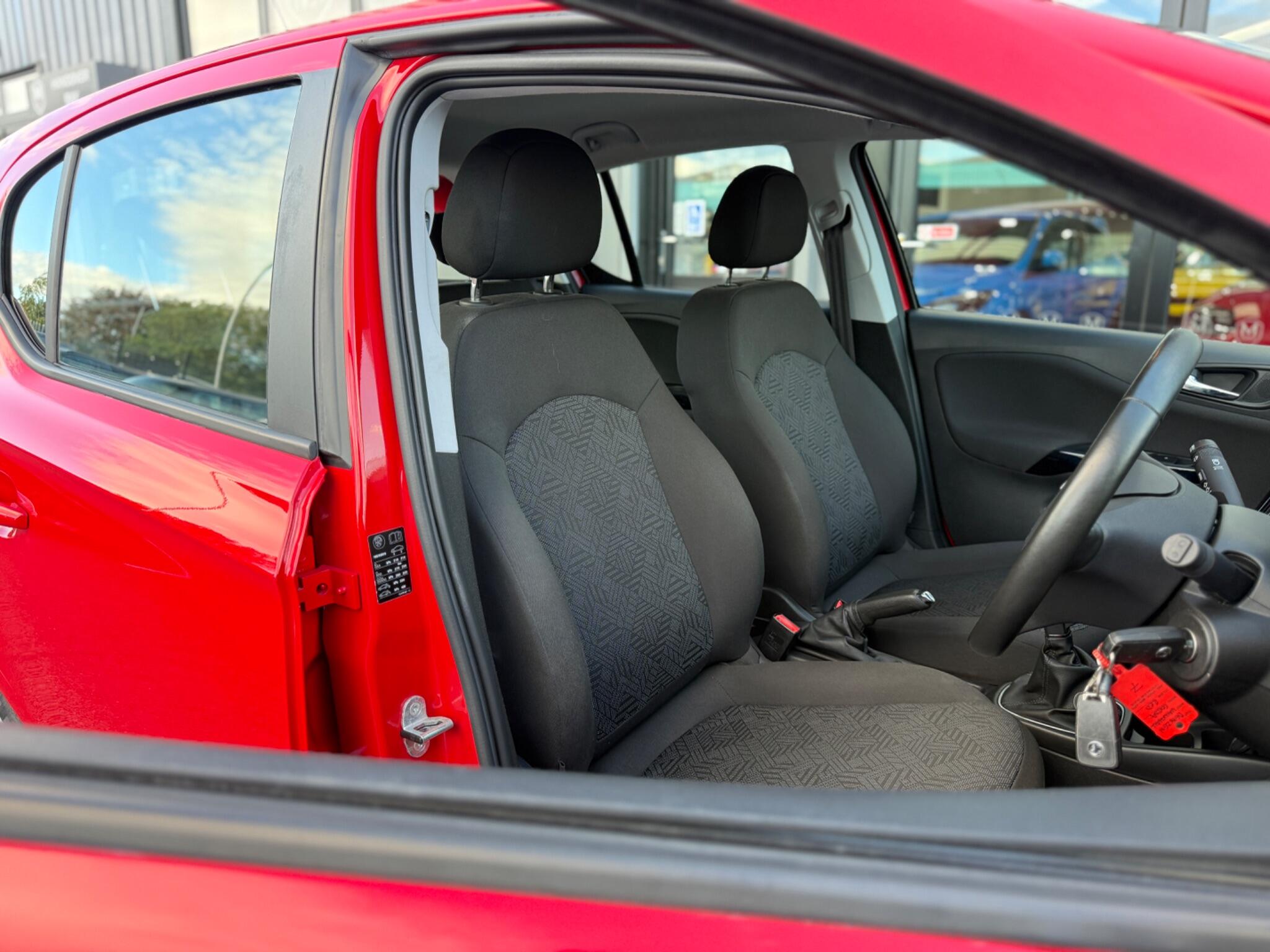 Vauxhall Corsa view 4