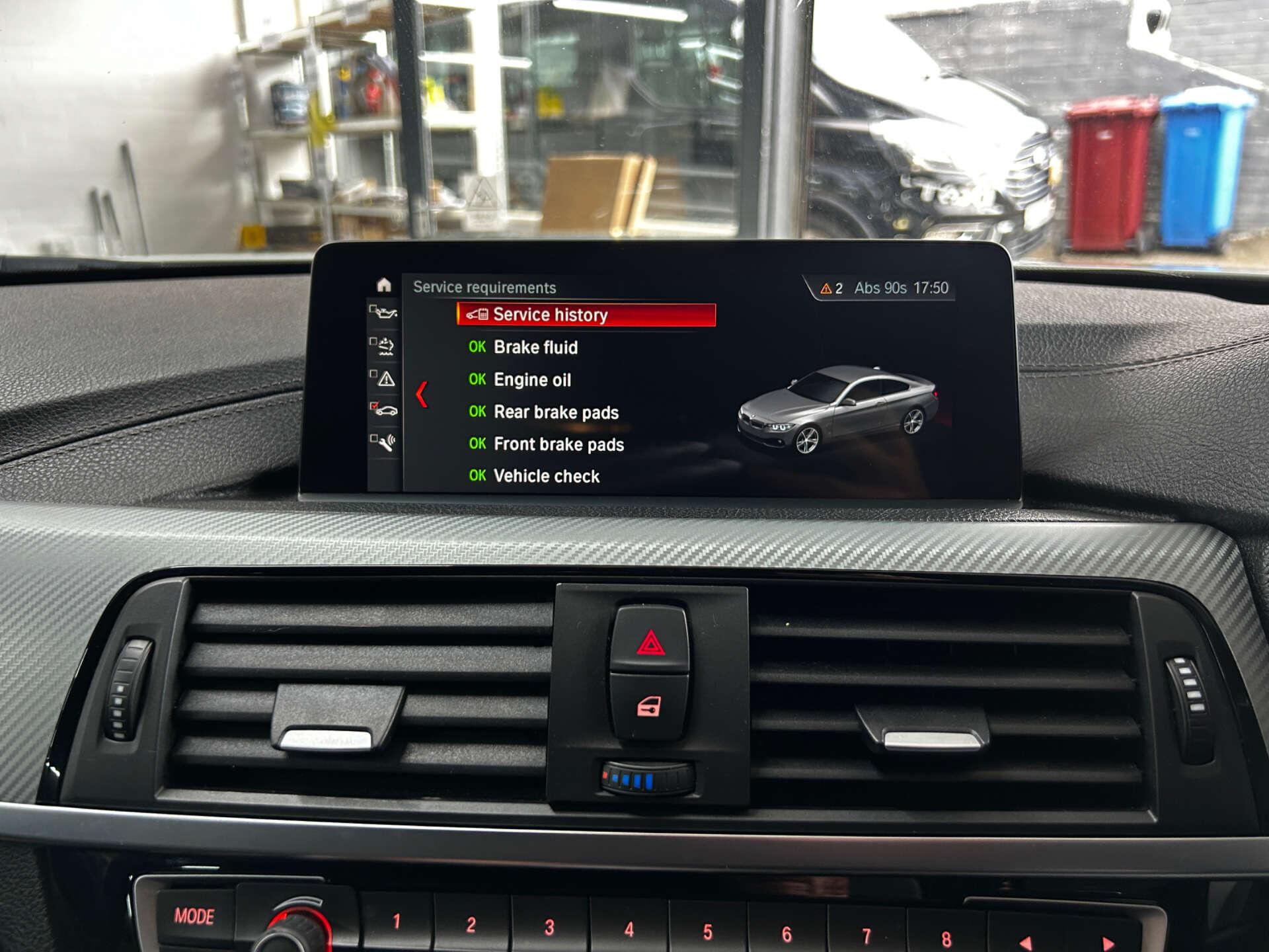 BMW 4 Series view 34