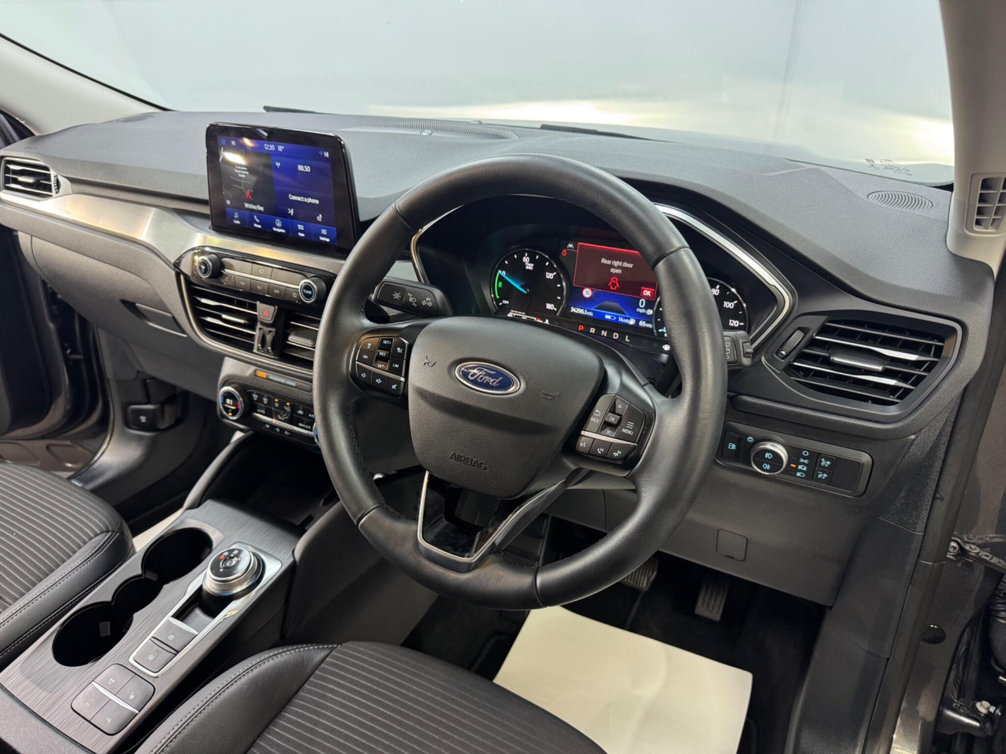 Ford Kuga view 31
