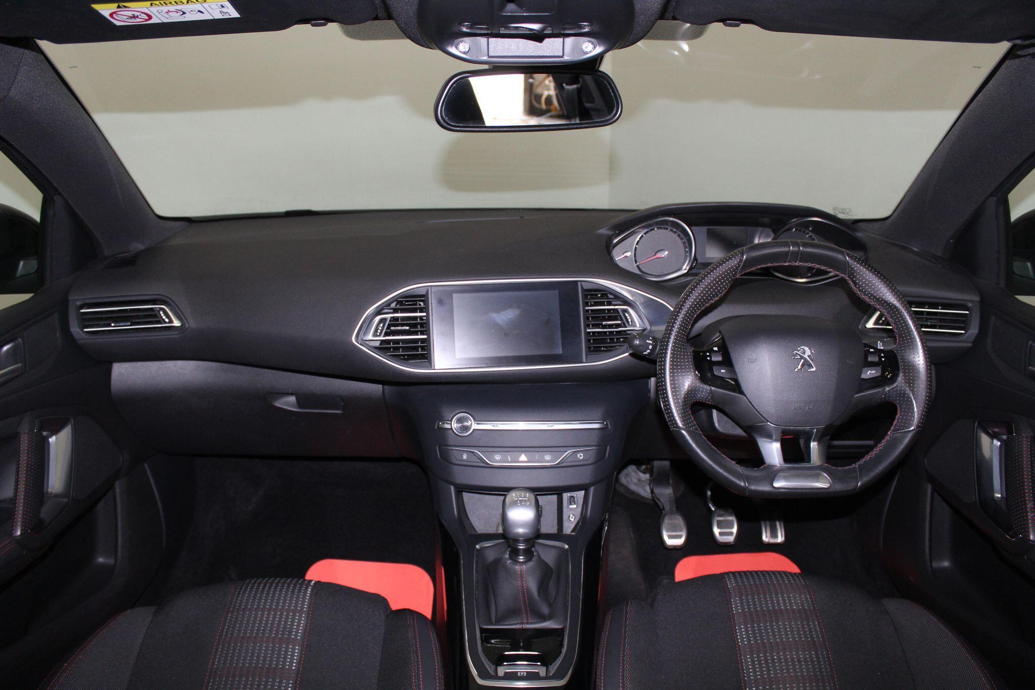 Peugeot 308 view 29