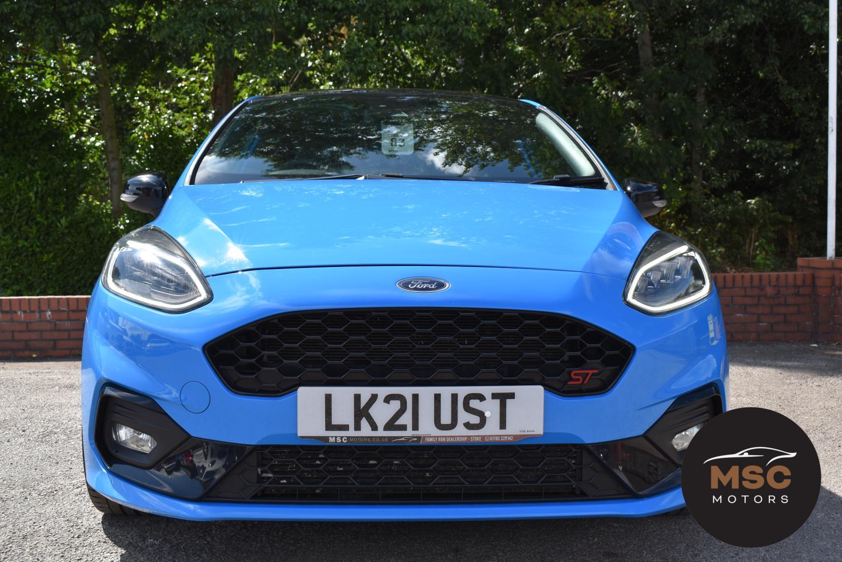Ford Fiesta view 4