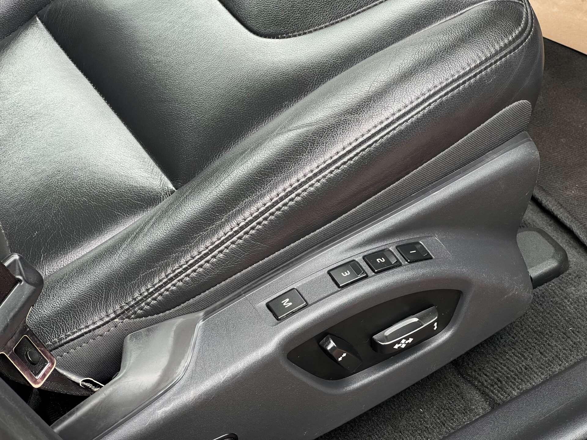 Volvo XC60 view 19