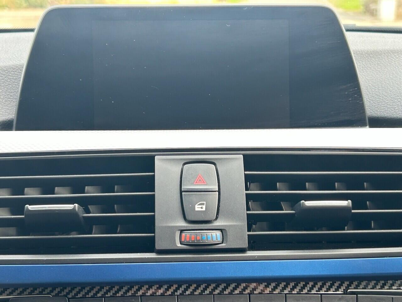 BMW 3 Series view 36
