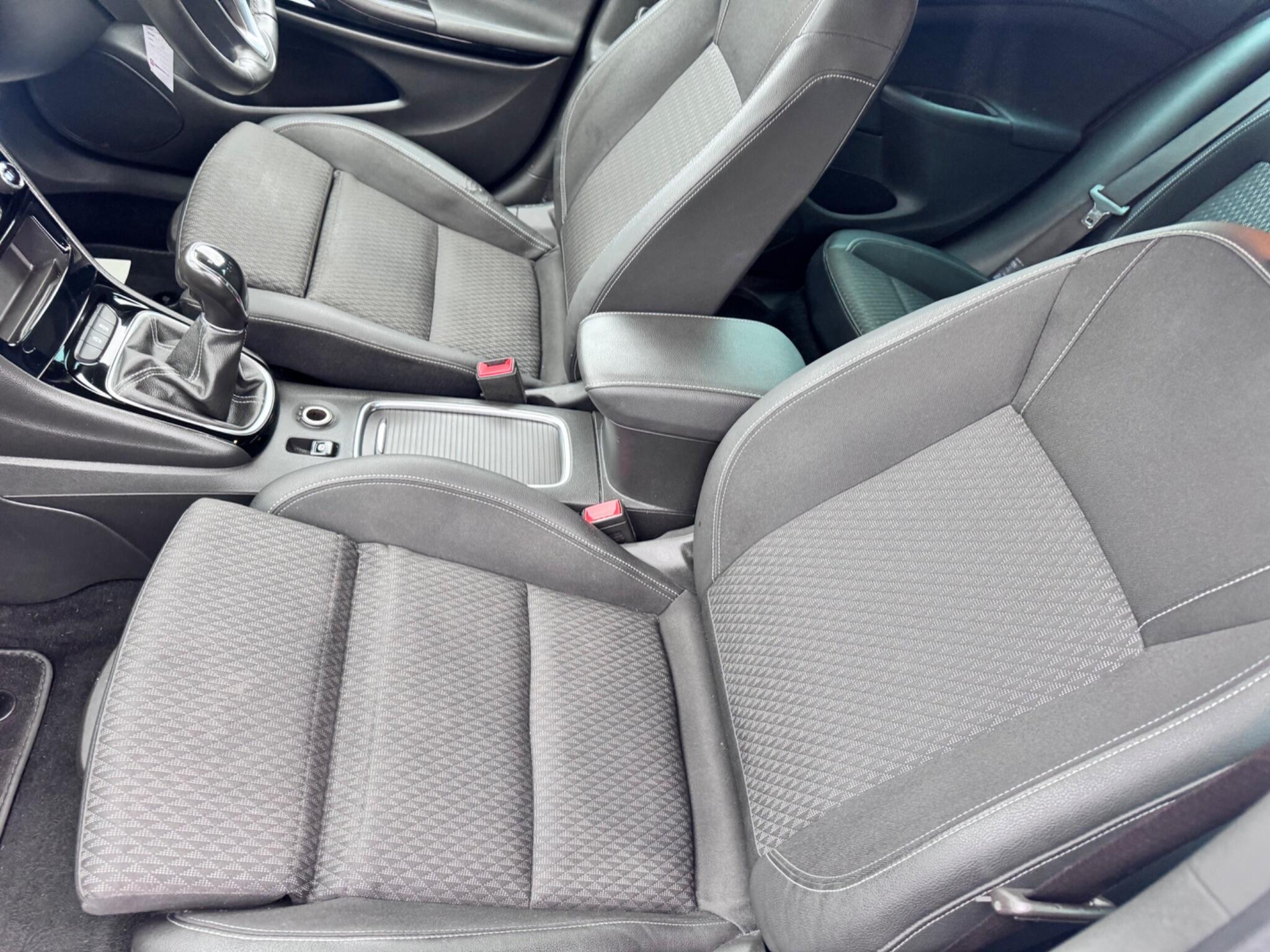 Vauxhall Astra view 36