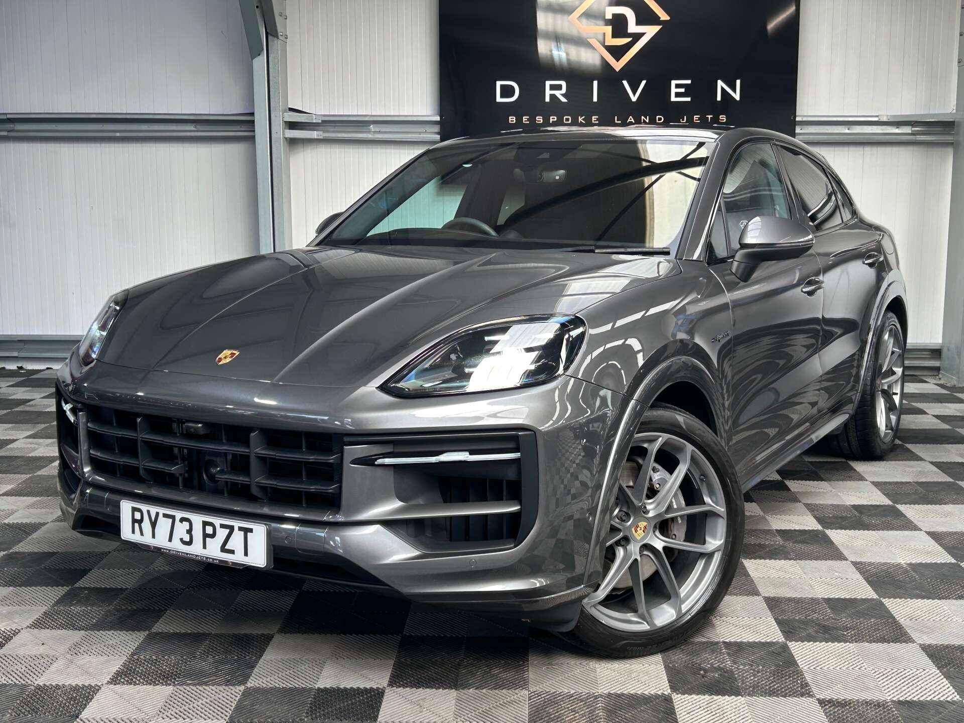 Porsche Cayenne view 7