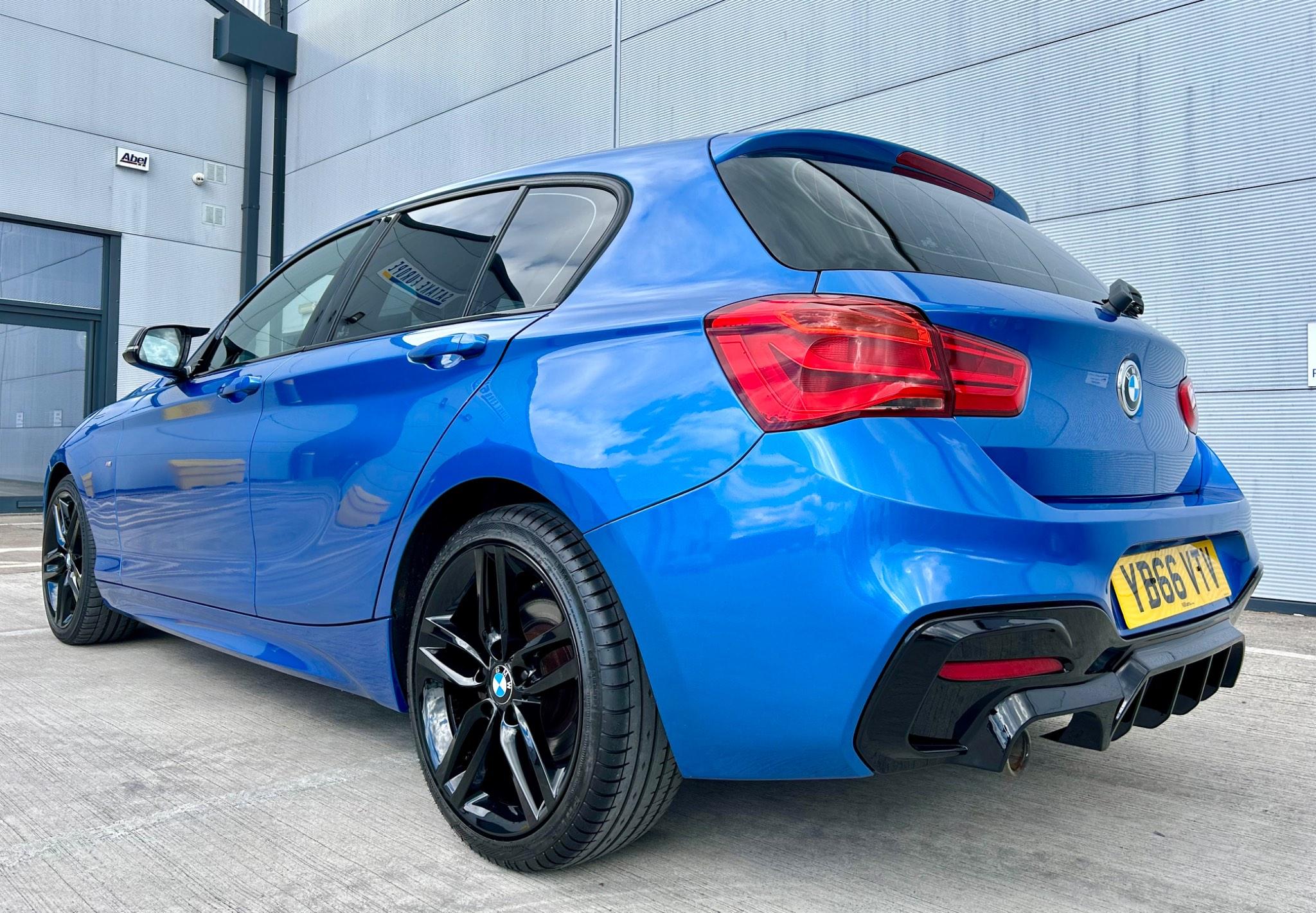 BMW 1 Series view 12