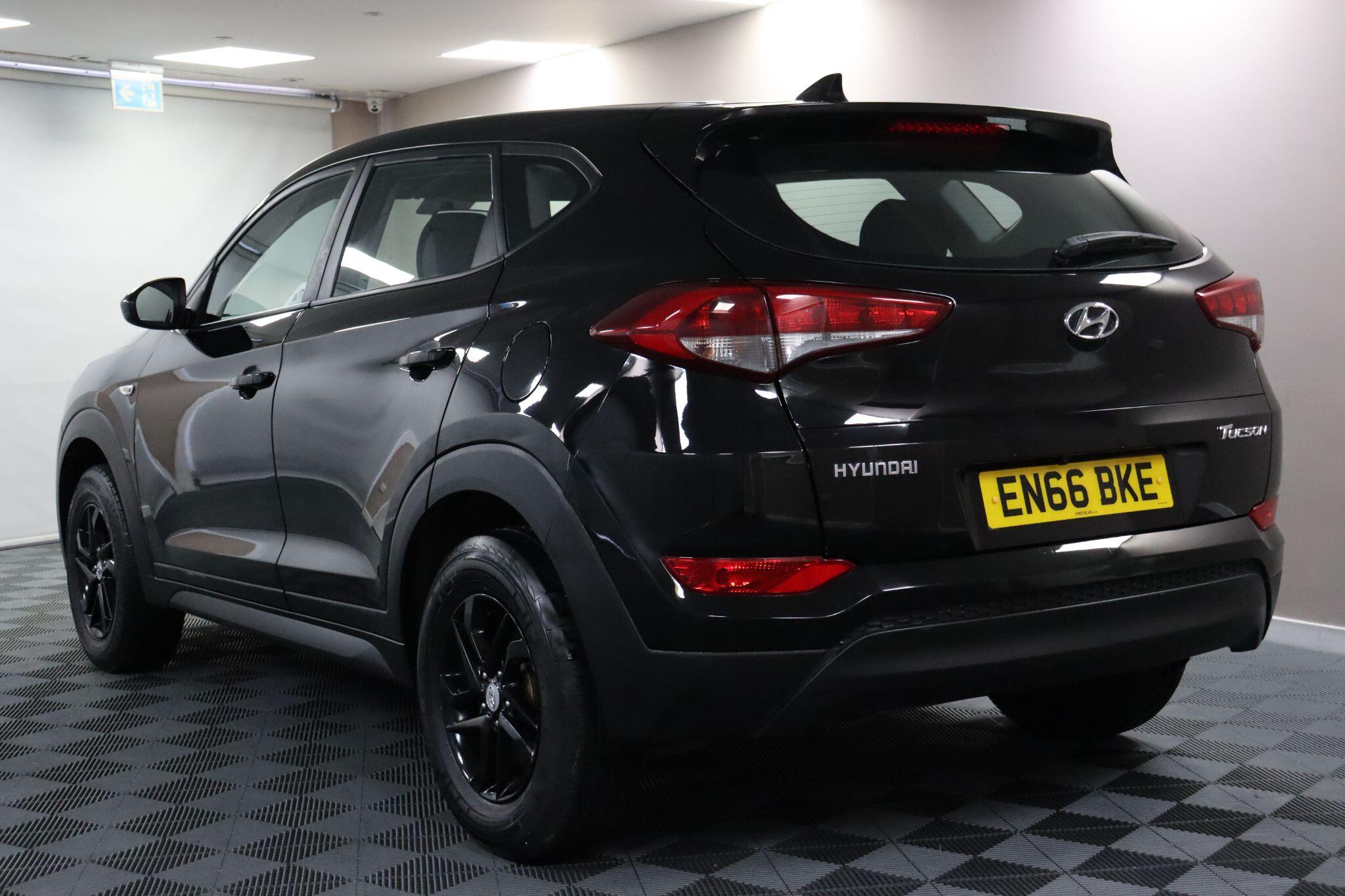 Hyundai Tucson view 10