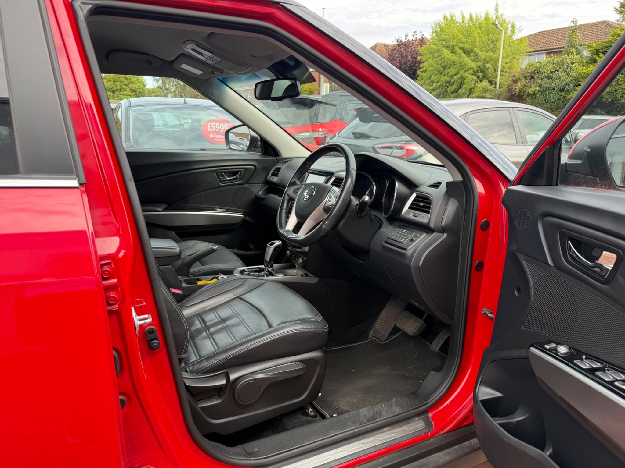 KGM Tivoli view 38