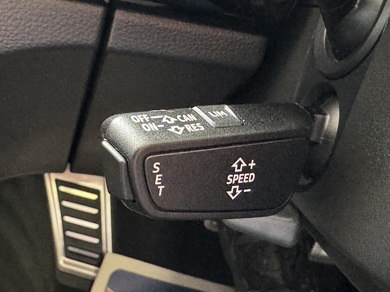 Audi Q5 view 23