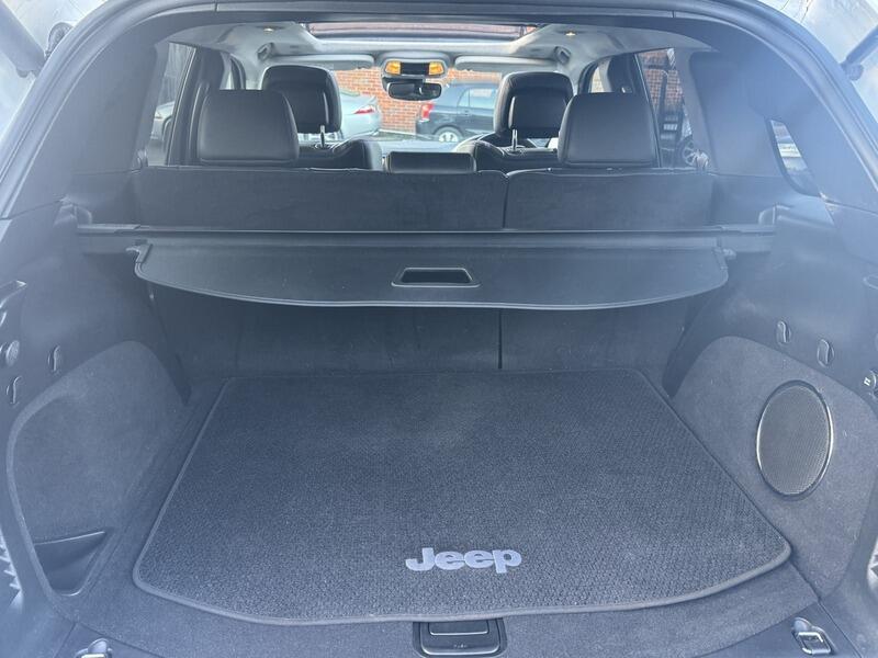 2019 Jeep Grand Cherokee 3.0 V6 MultiJetII Summit Auto 4WD Euro 6 (s/s) 5dr • 45,000 miles image 64