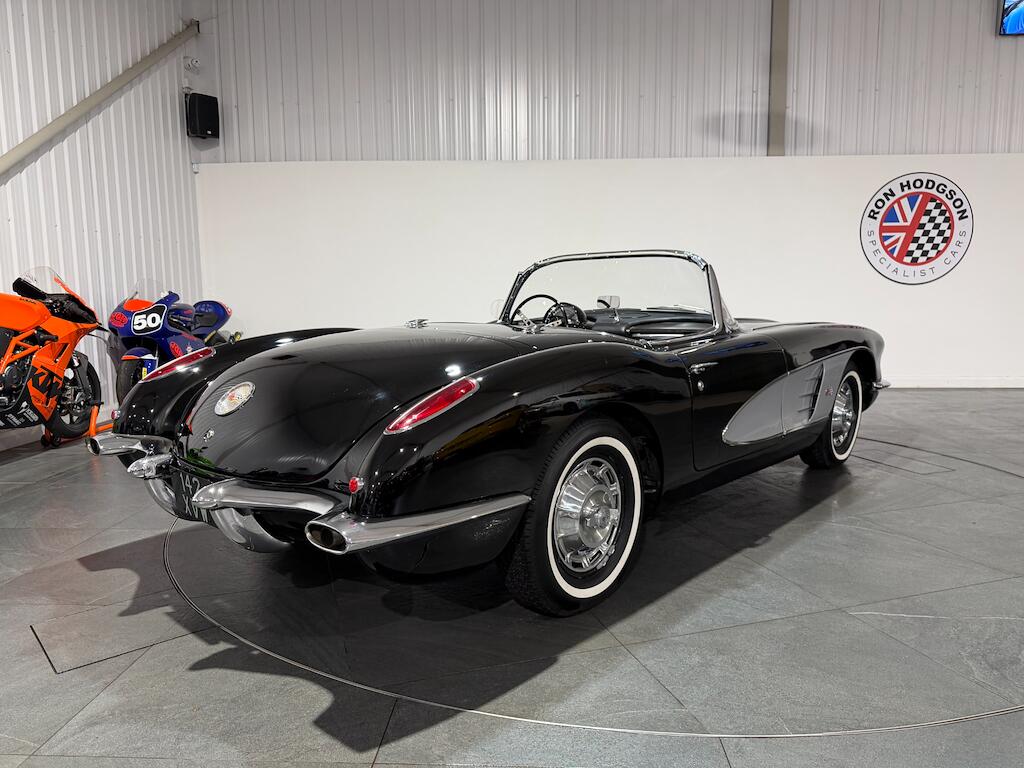 Chevrolet Corvette view 2