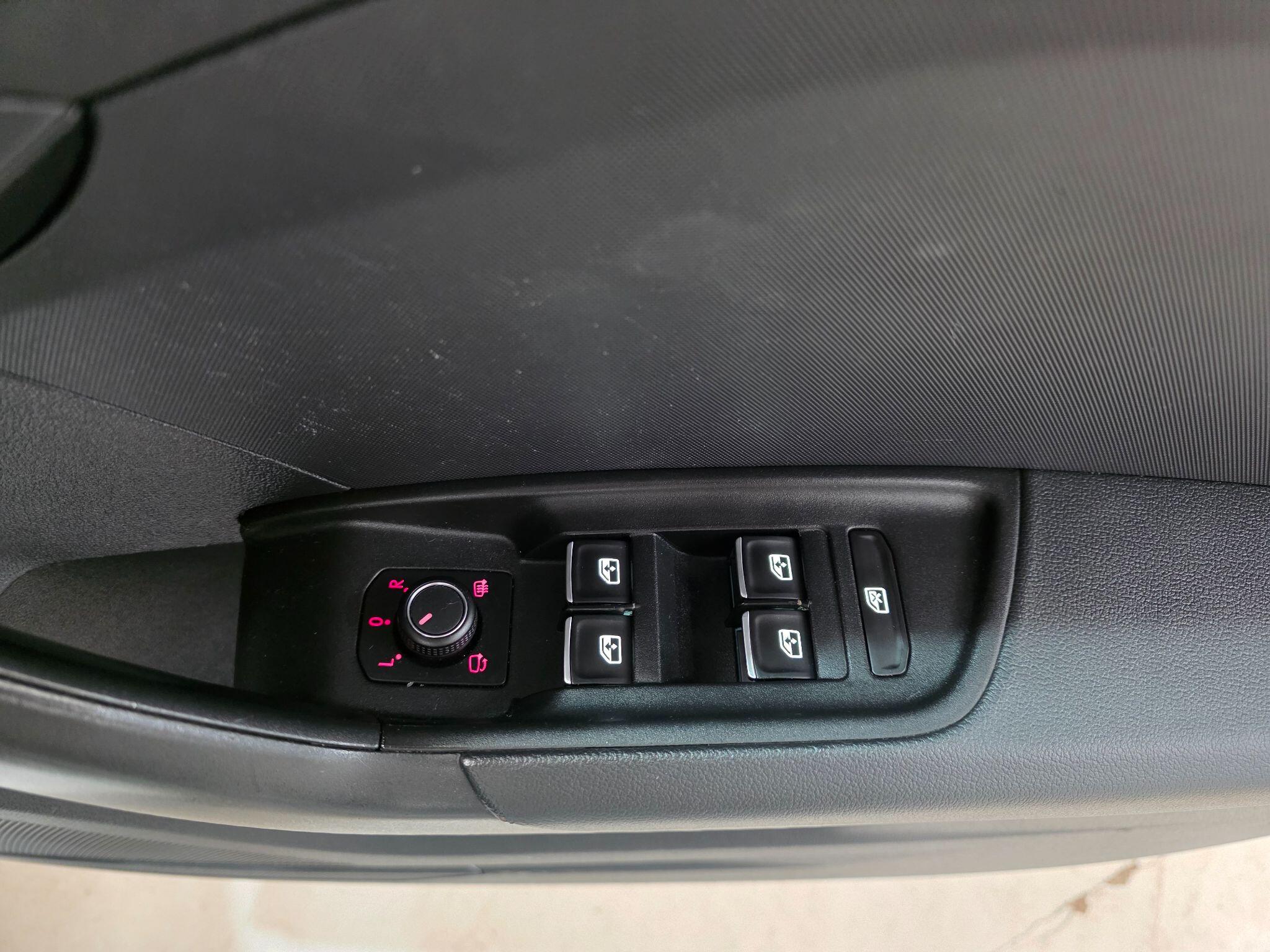 Audi A1 view 12