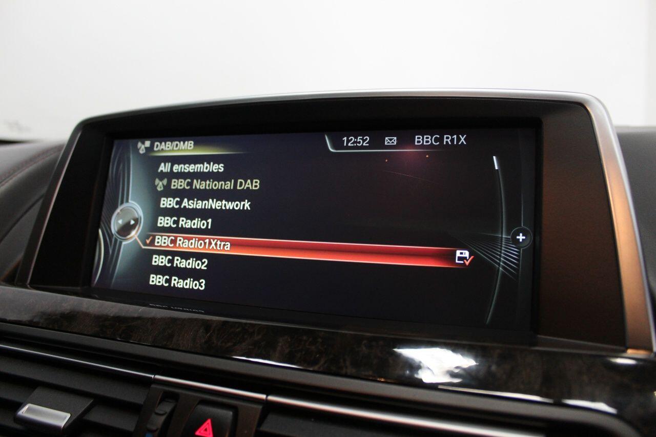 BMW 6 Series view 36