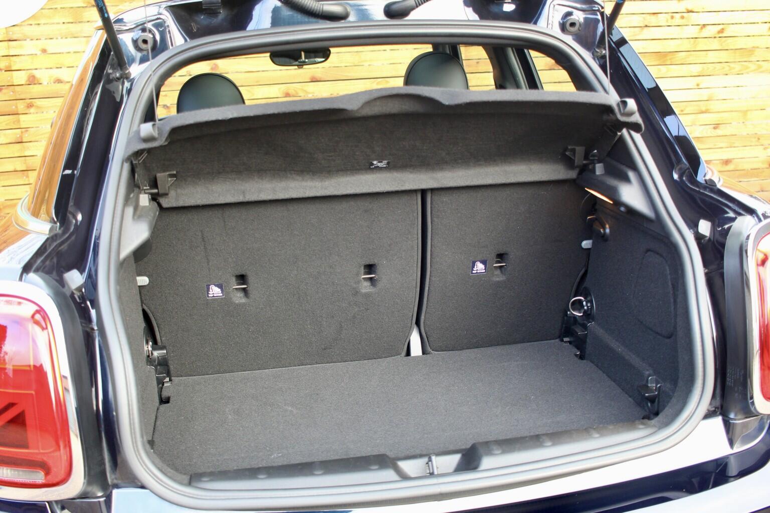Mini Hatch view 35