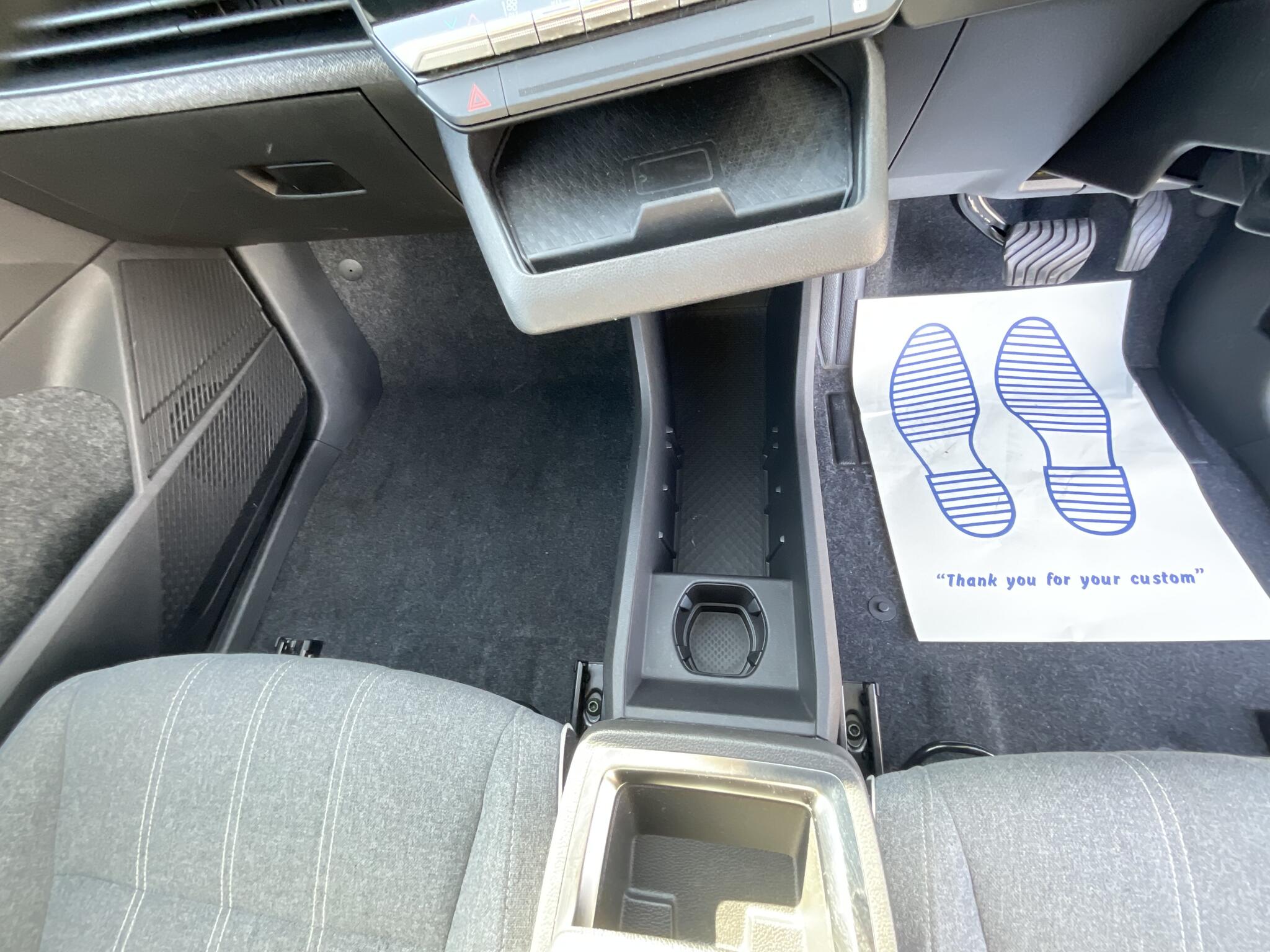 Renault Megane E-Tech view 32