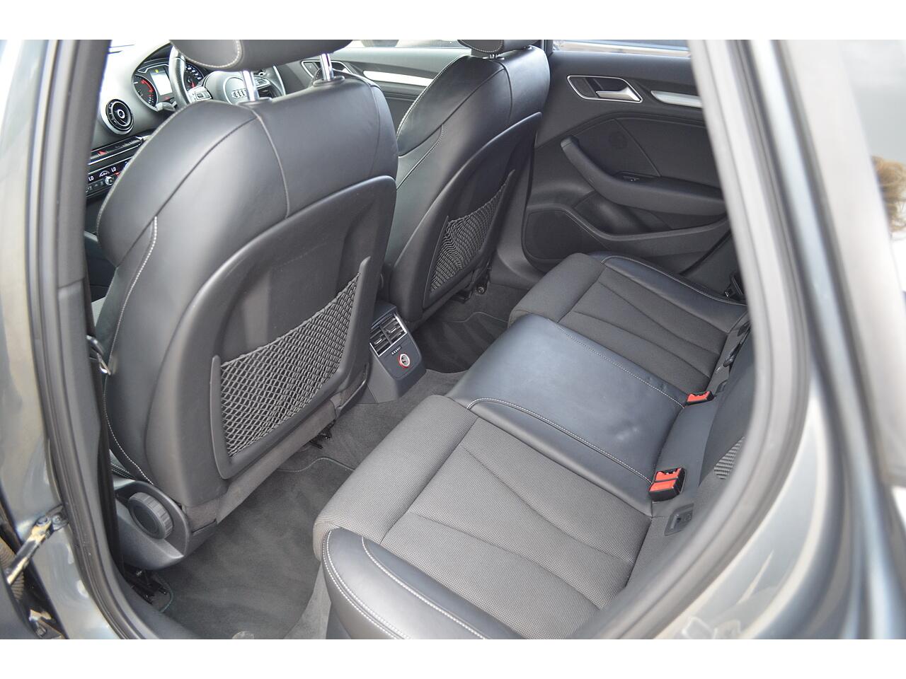 Audi A3 view 16