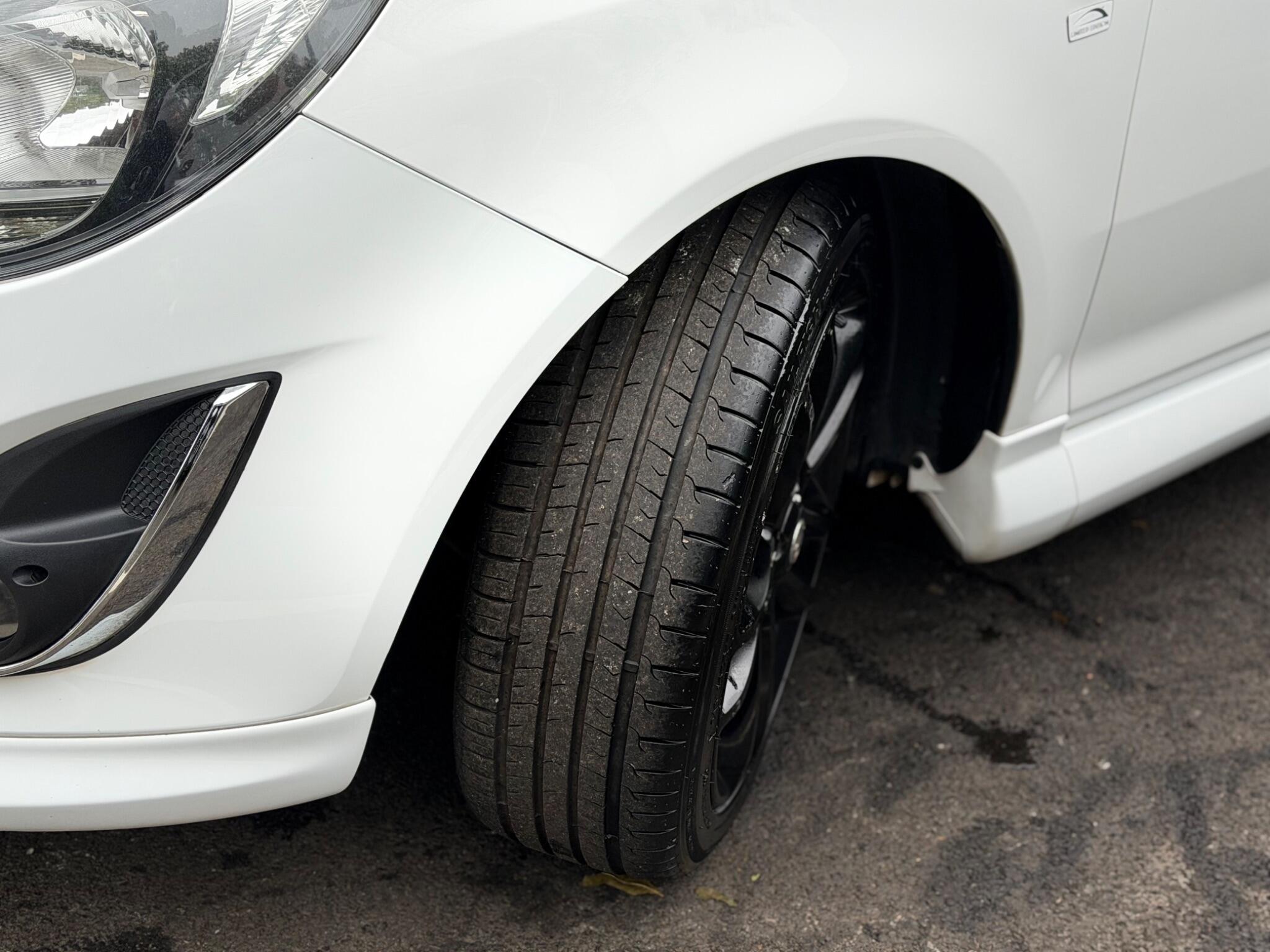 Vauxhall Corsa view 52