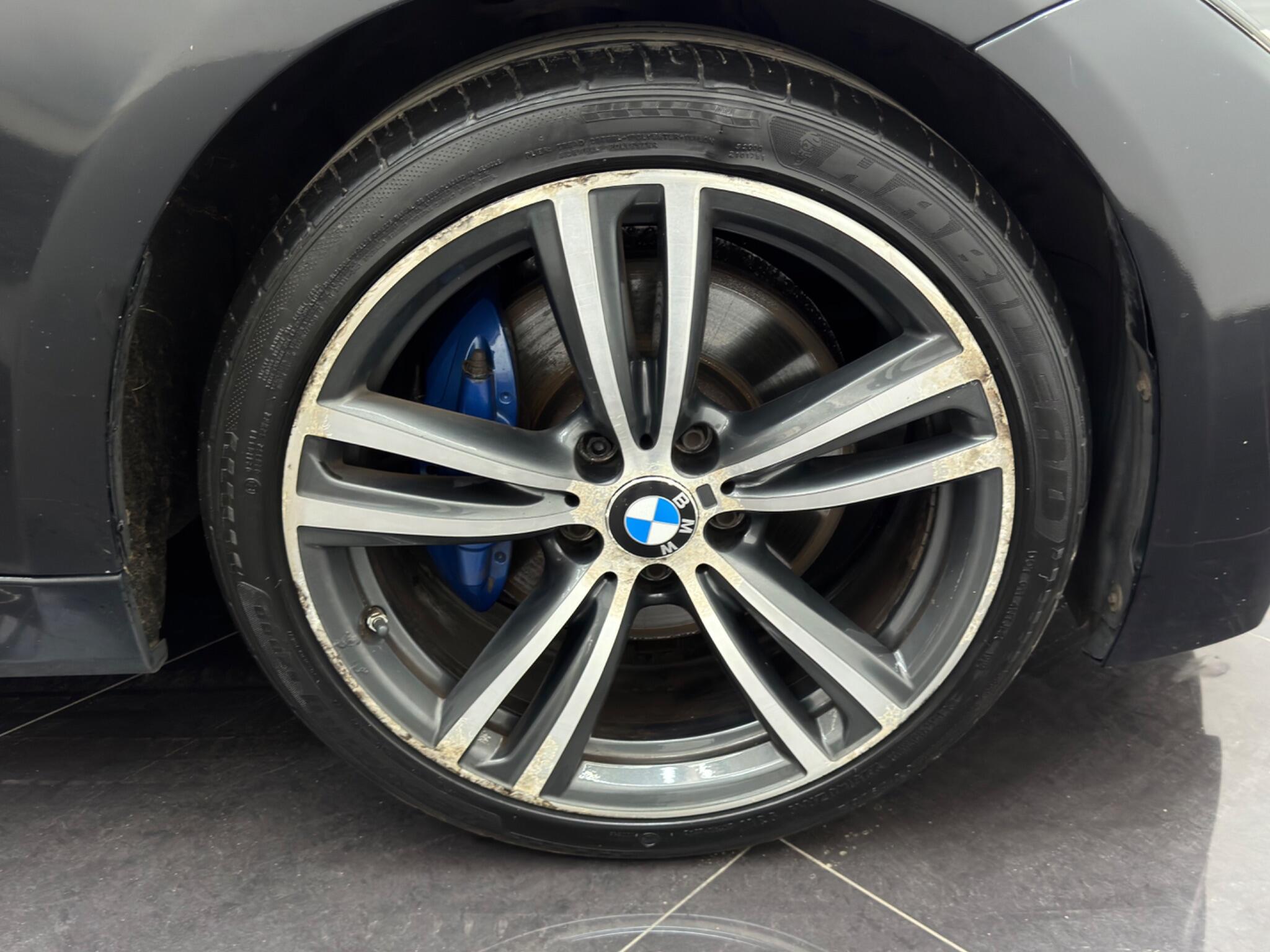 BMW 3 Series view 59