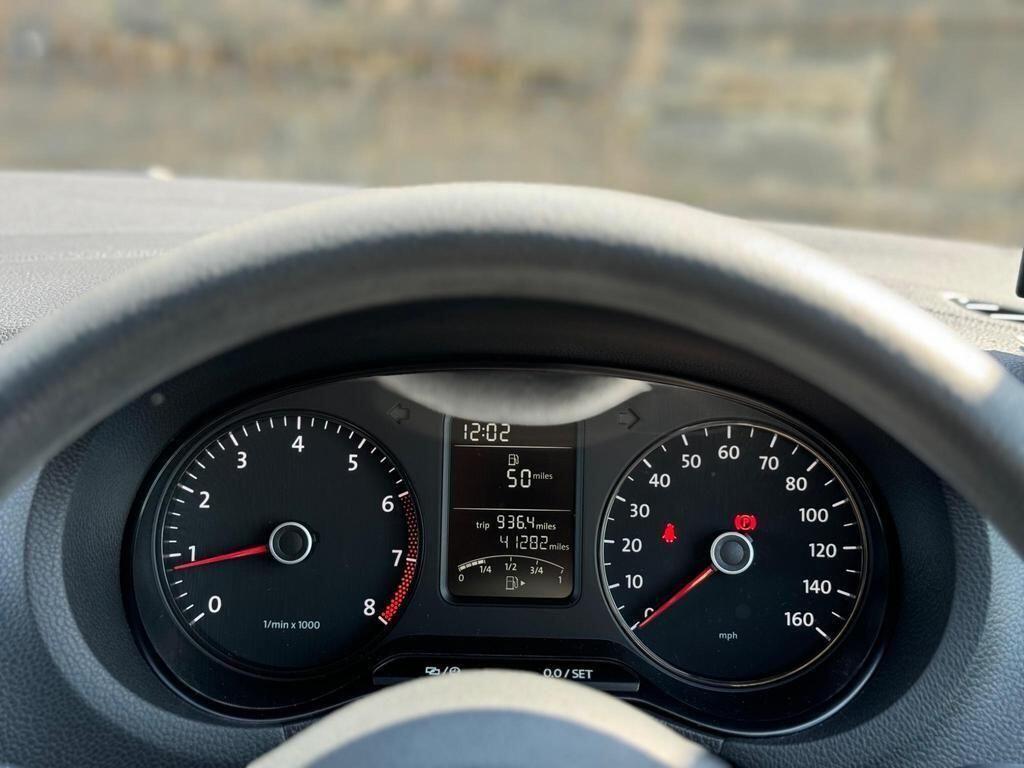 Volkswagen Polo view 22