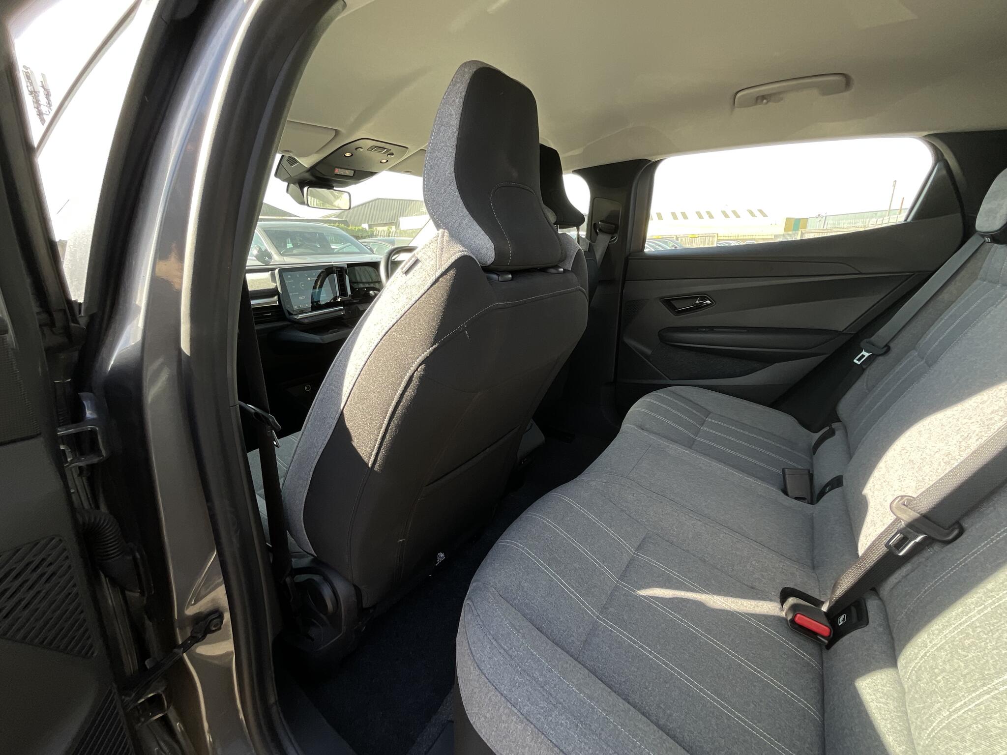 Renault Megane E-Tech view 13
