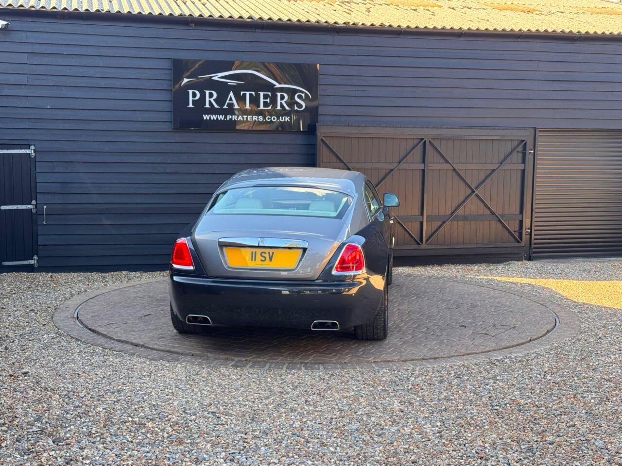 Rolls-Royce Wraith view 5
