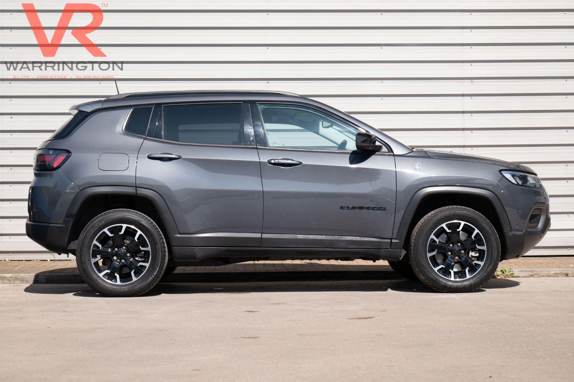 Jeep Compass view 19