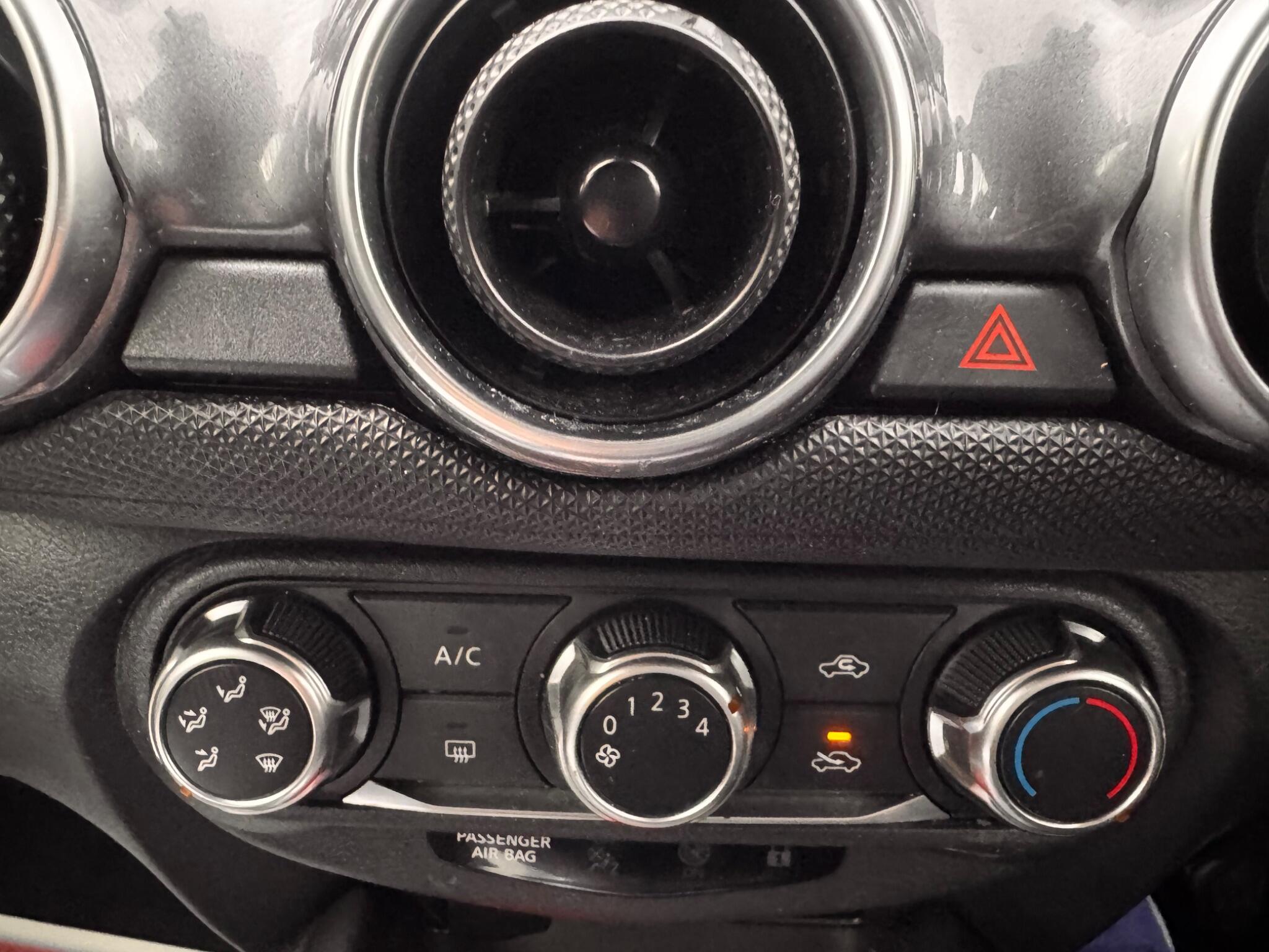 Nissan Juke view 20