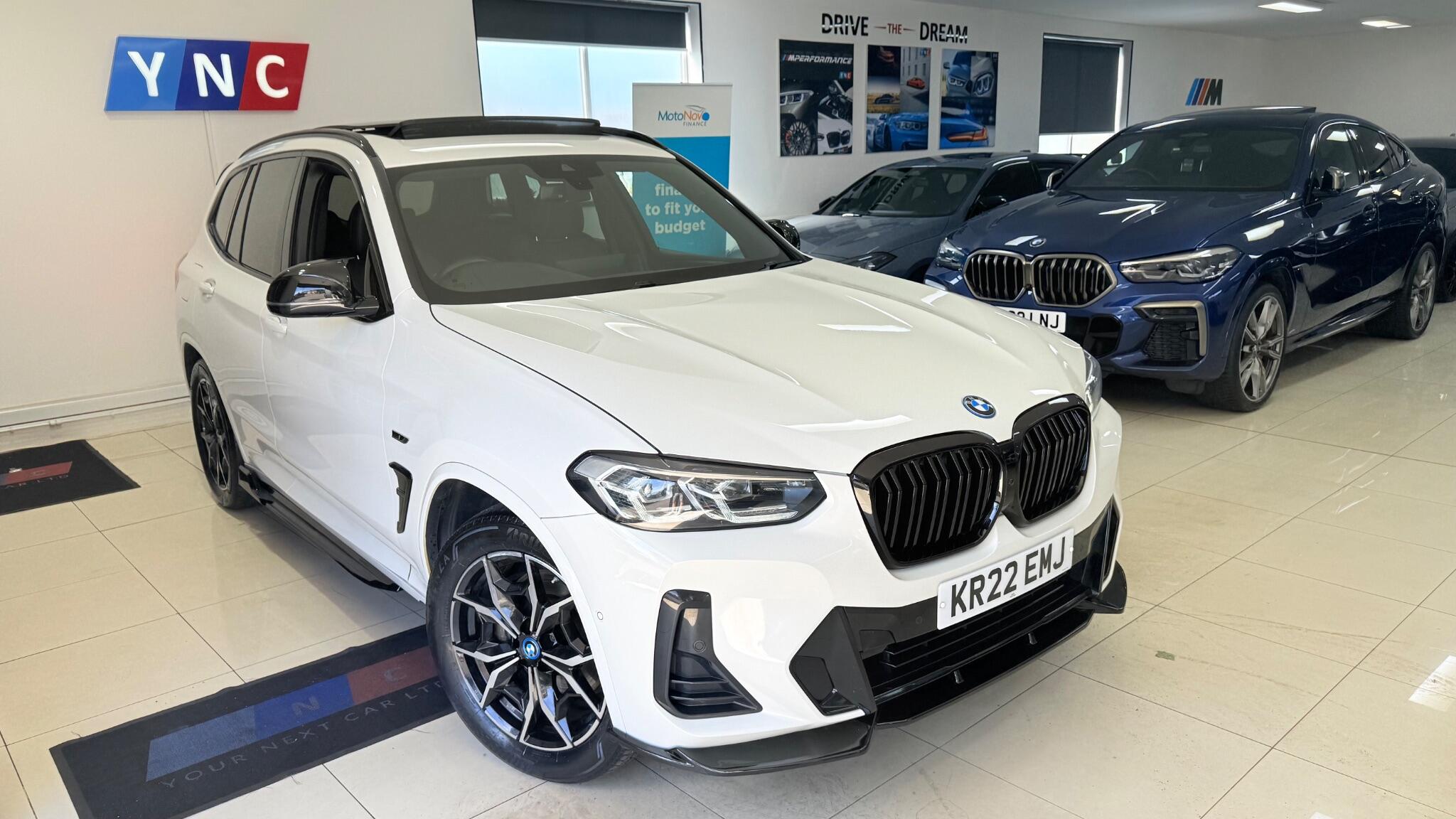BMW X3 view 14