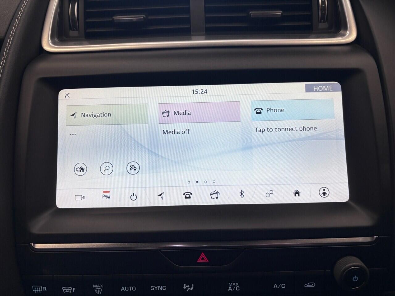 Jaguar E-Pace view 31