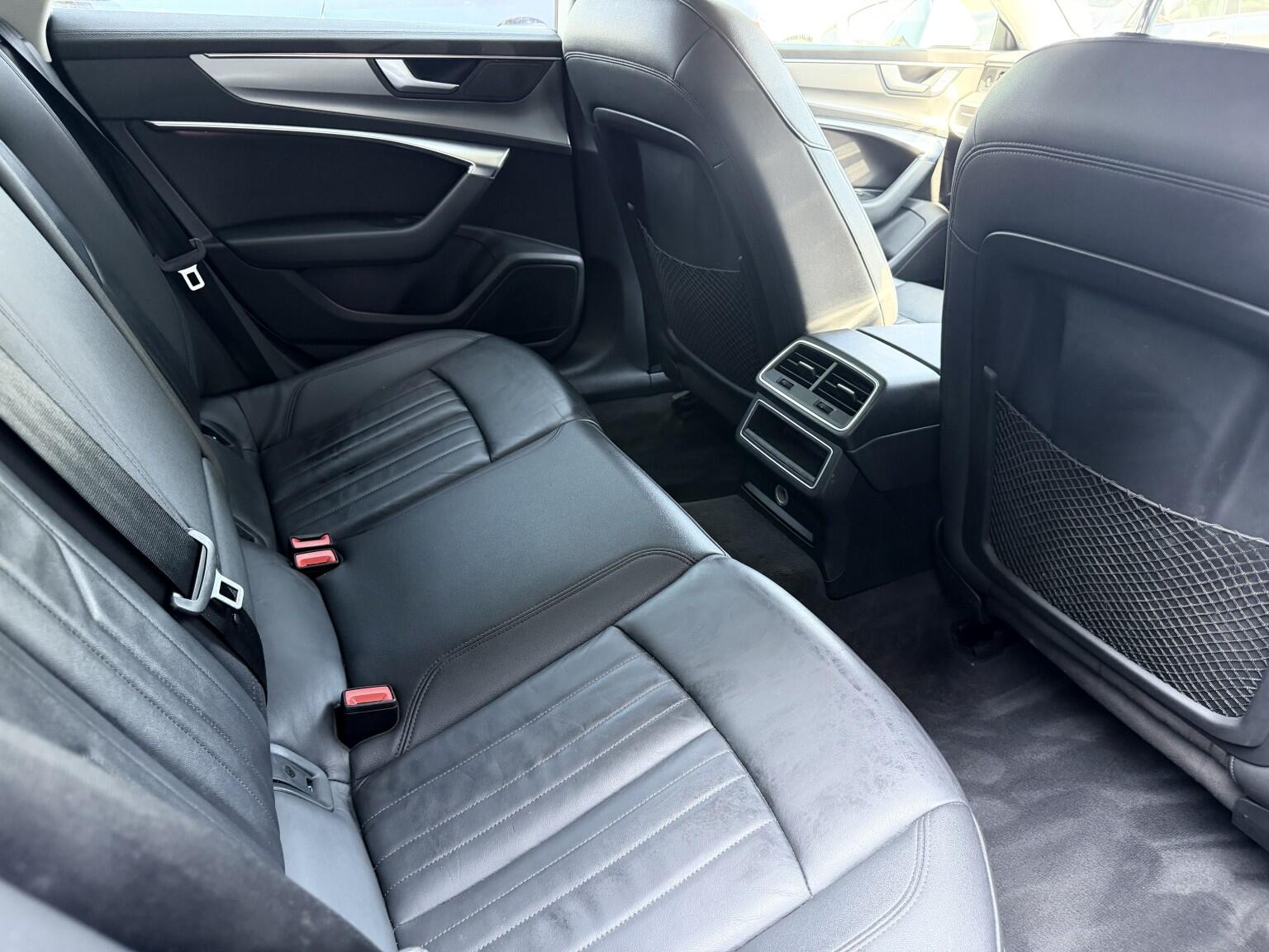 Audi A7 view 26