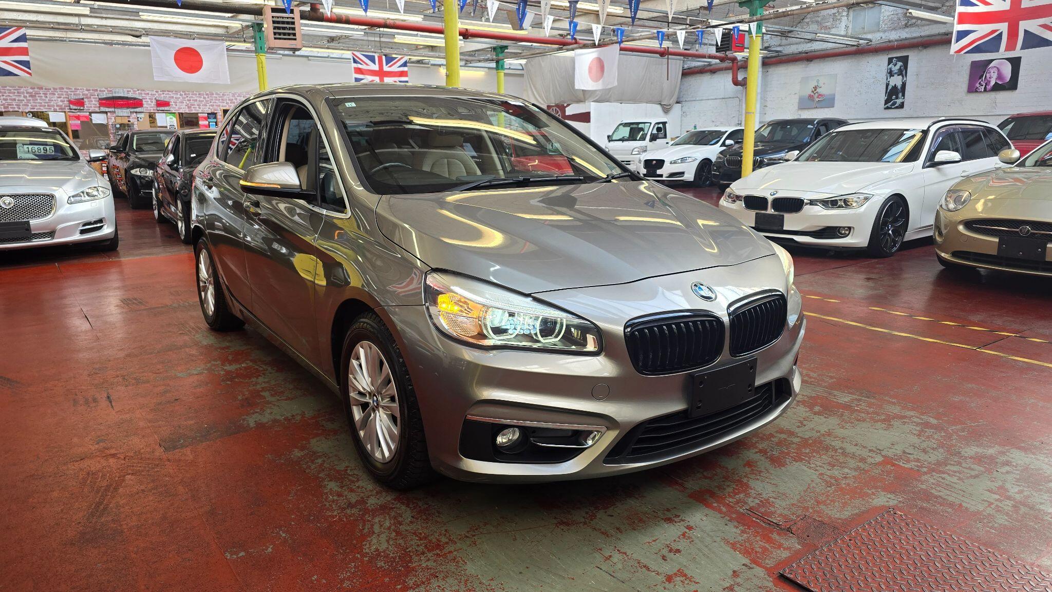 BMW 2 Series view 3