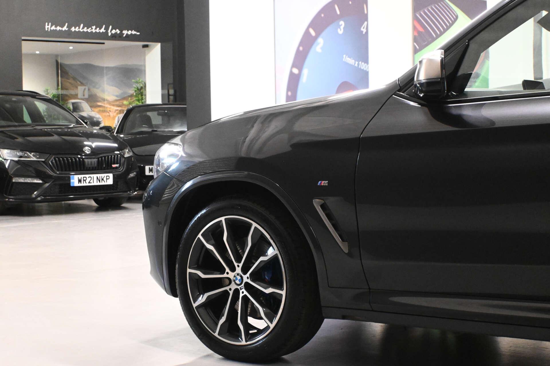 BMW X3 view 15