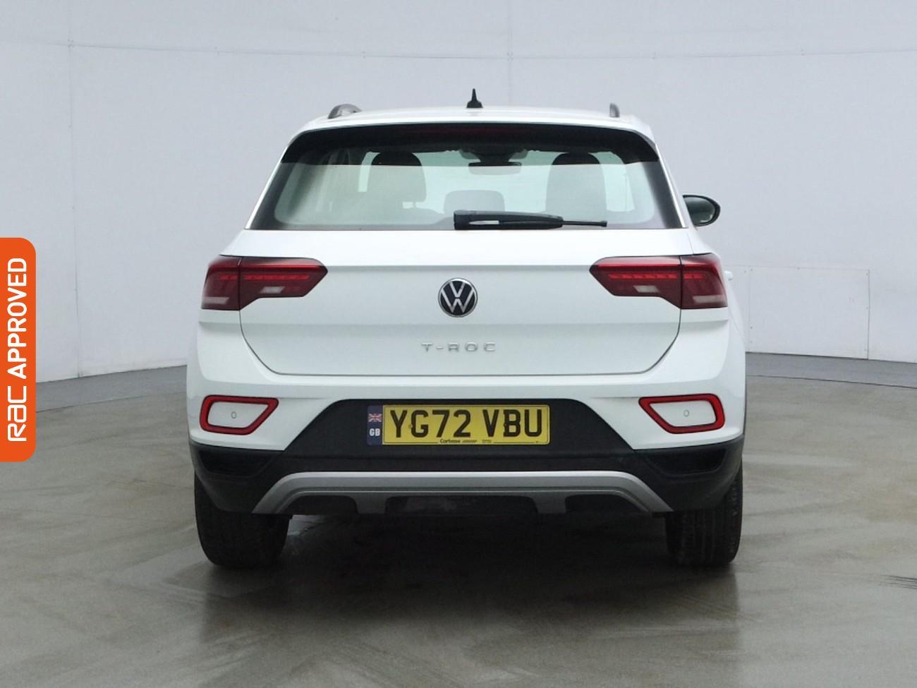 Volkswagen T-Roc view 8