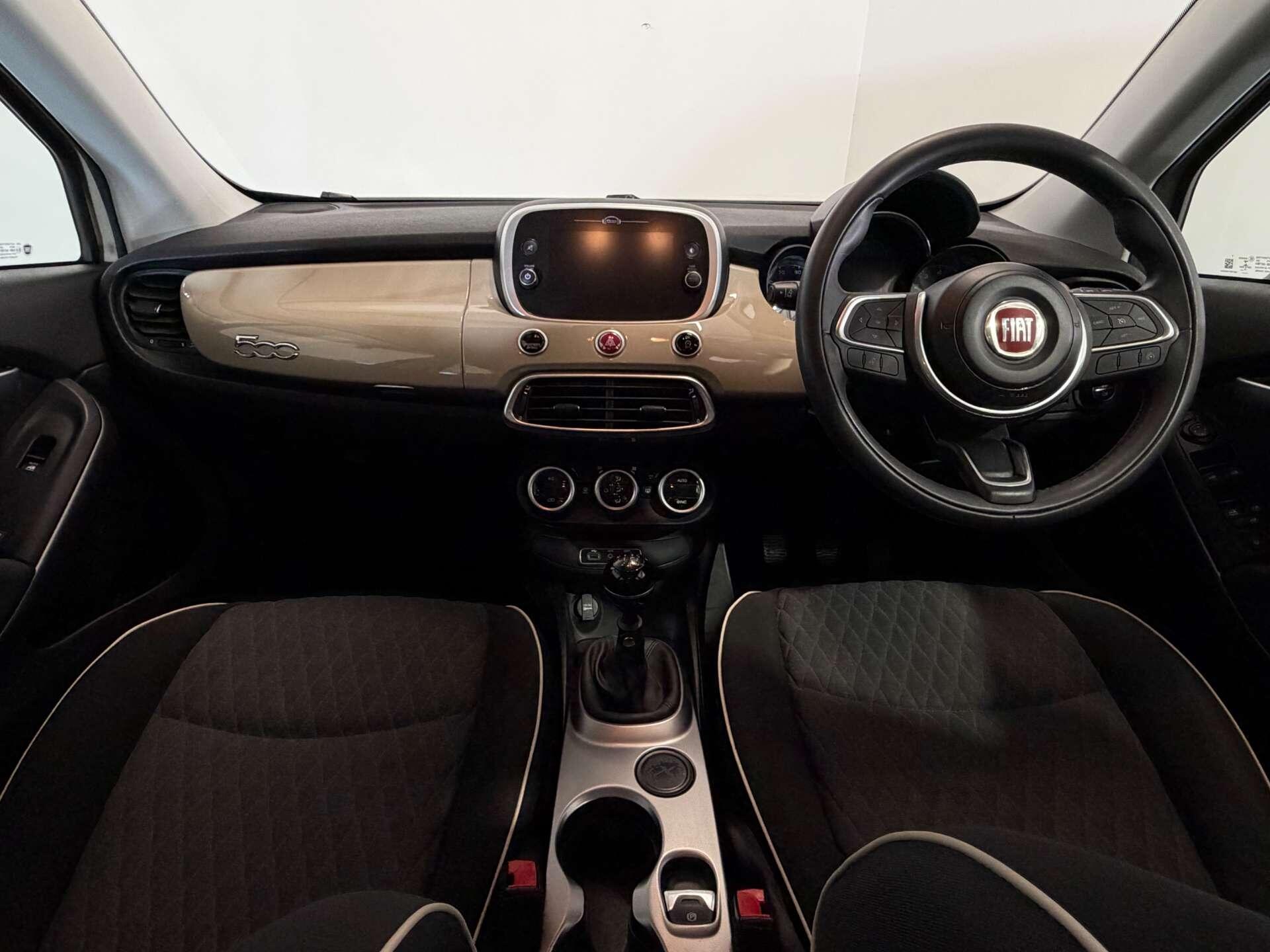 Fiat 500x view 11