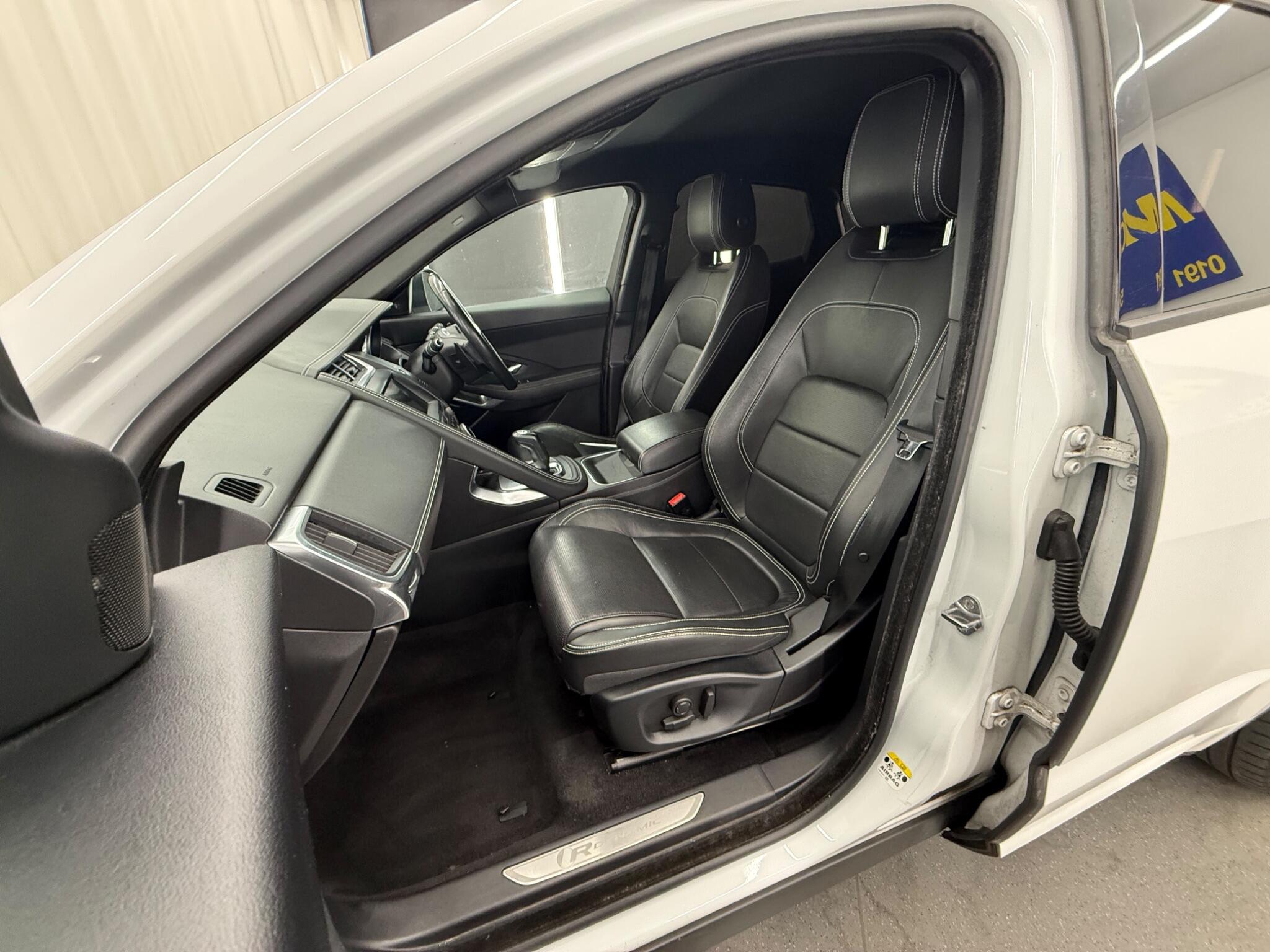 Jaguar E-Pace view 29