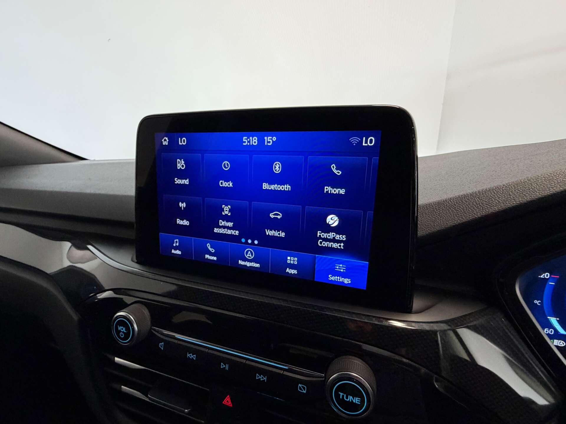 Ford Kuga view 40