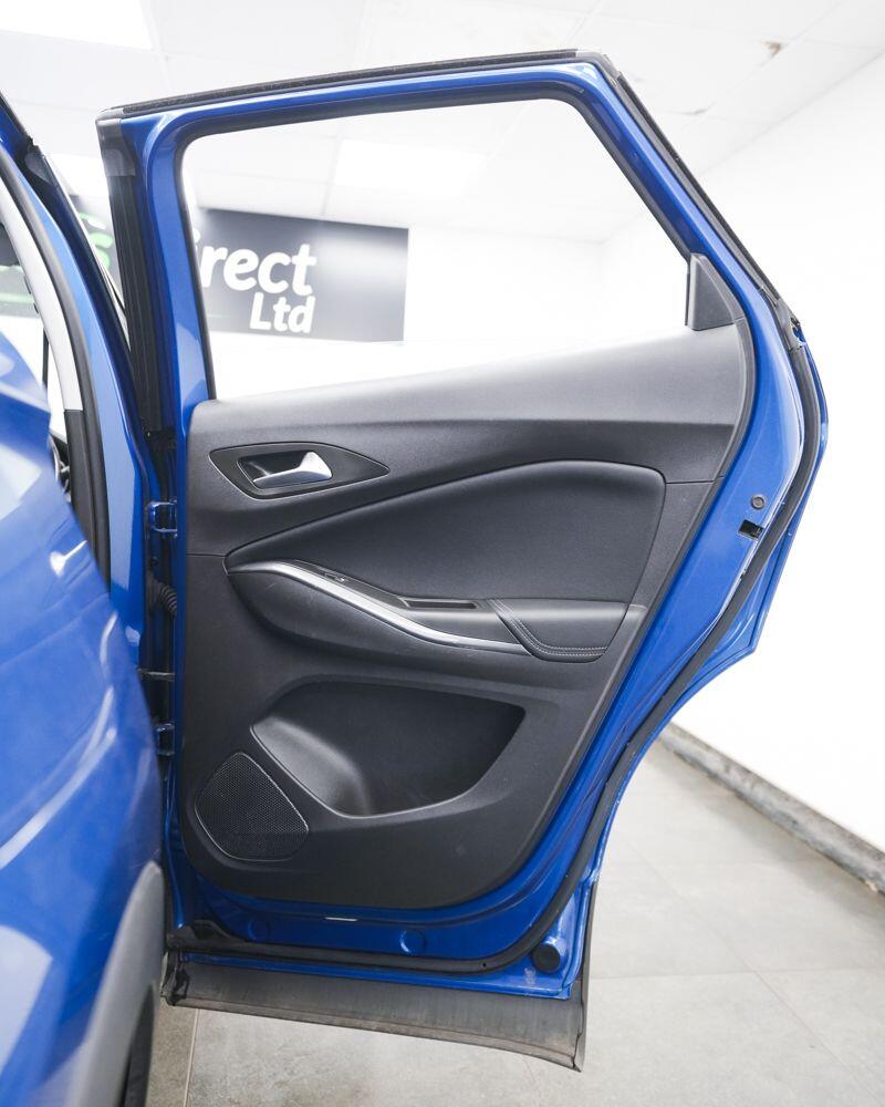 Vauxhall Grandland X view 15