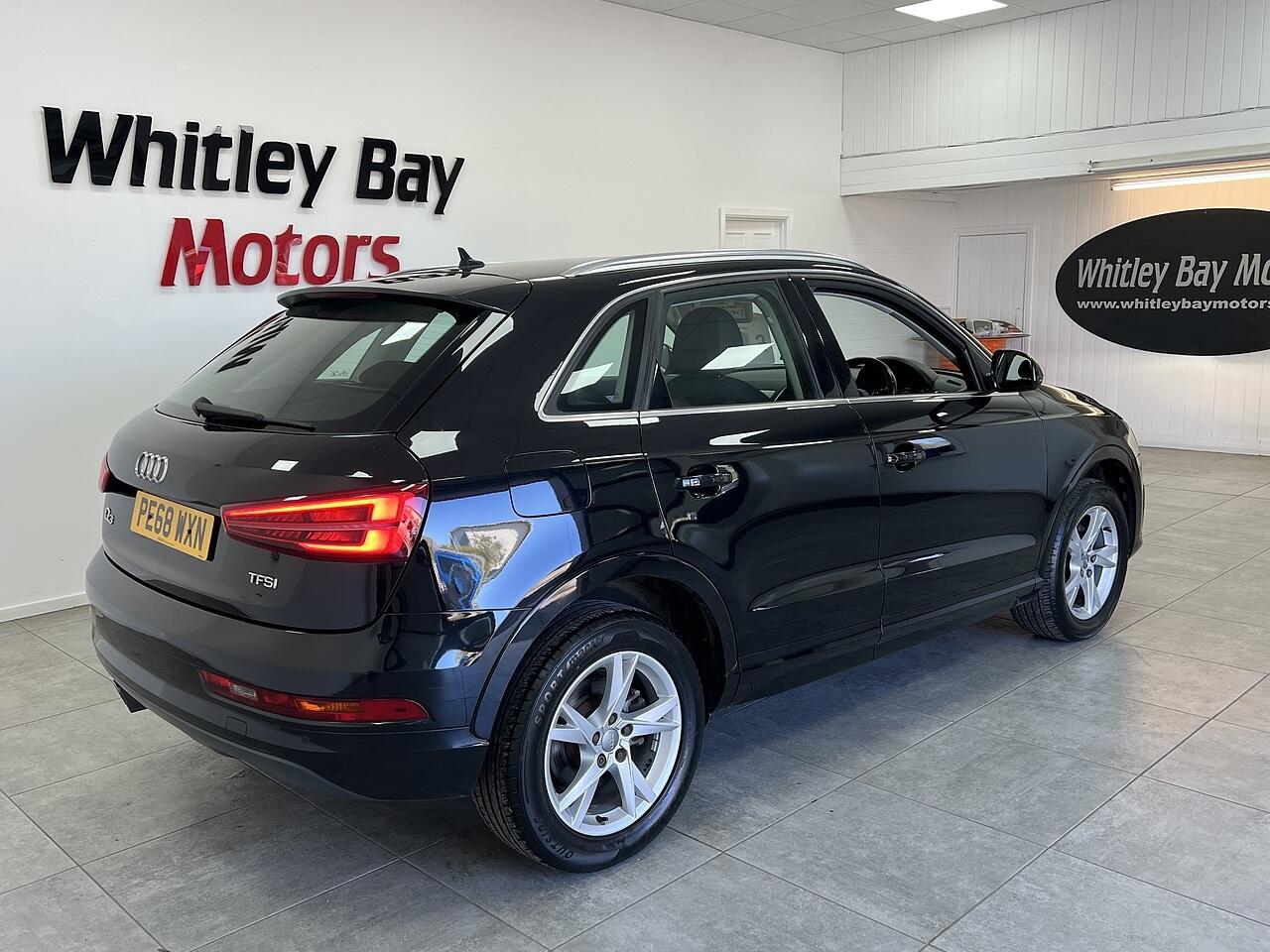 Audi Q3 view 2