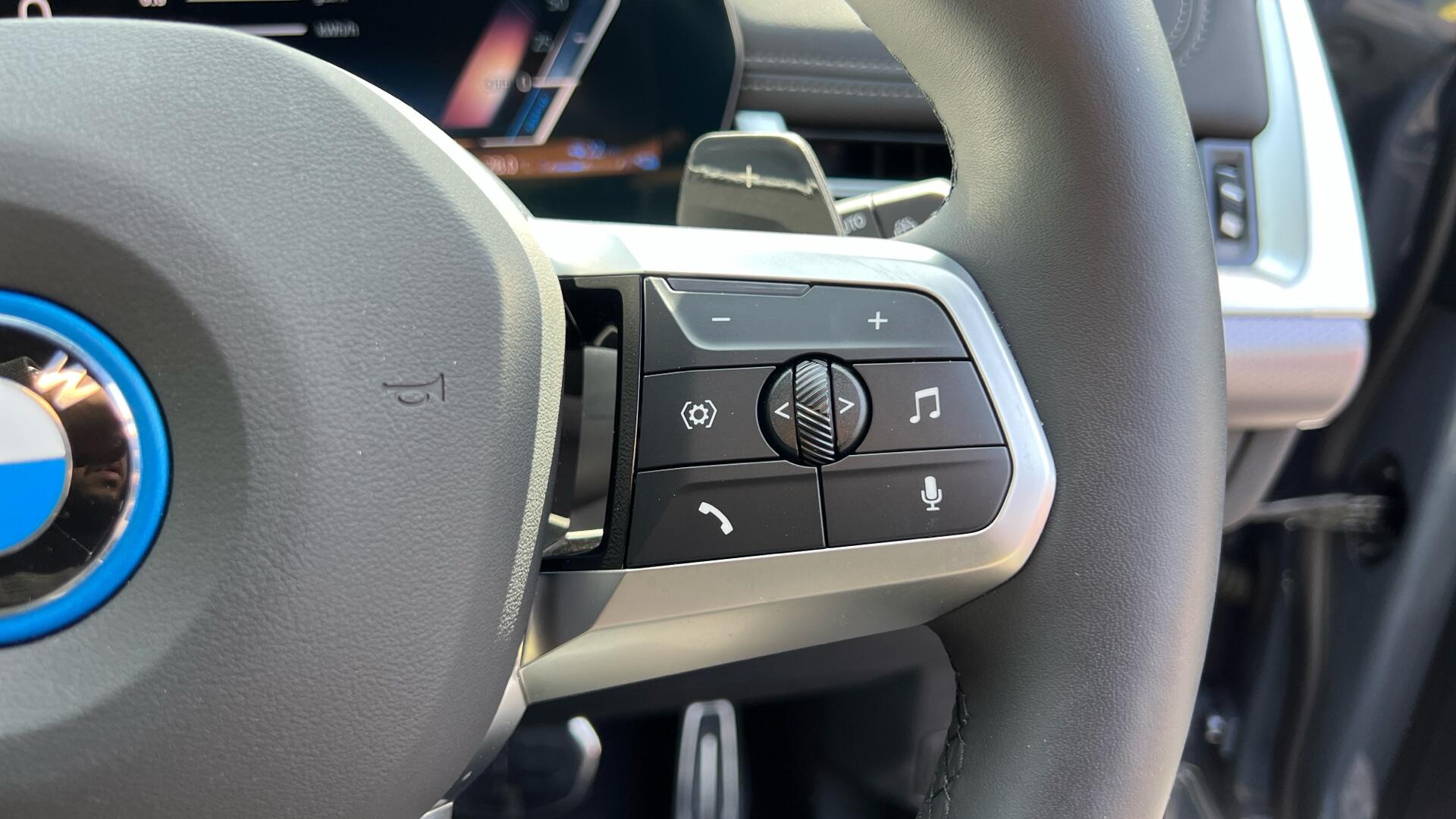 BMW X1 view 18